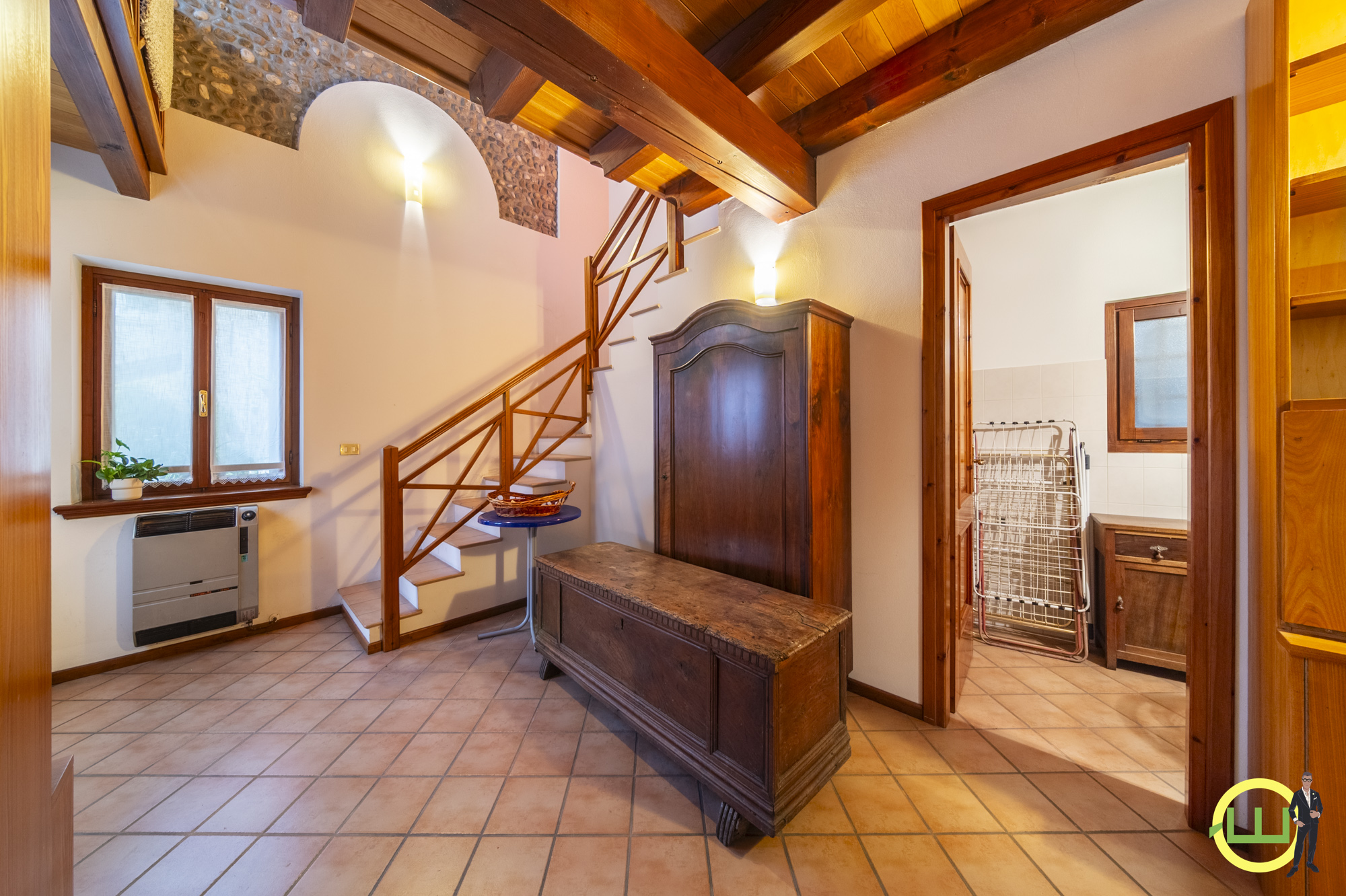 Media numero 33 di  AMPIA CASA INDIPENDENTE CON GIARDINO A MORTEGLIANO
