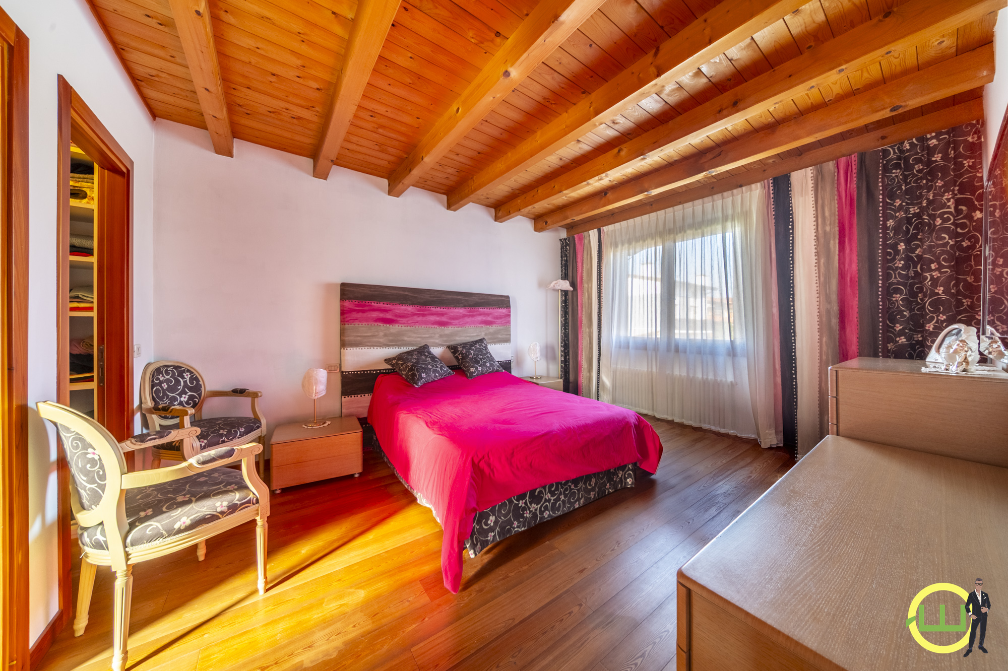 Media numero 25 di VILLA BACIATA DAL SOLE ( 2 KM DA UDINE) 