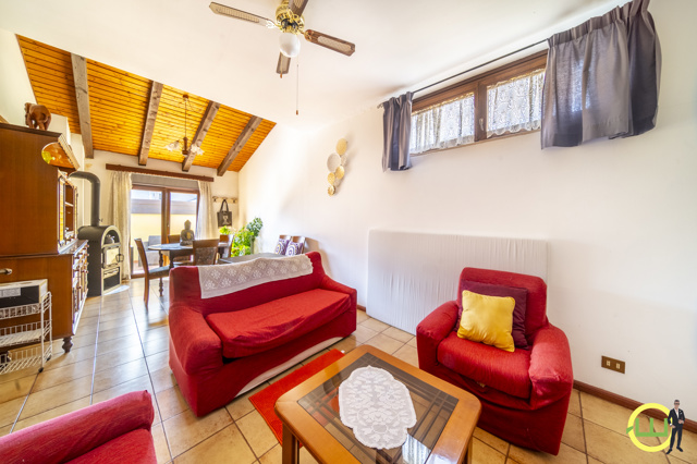 Media numero 9 di CAVAZZO CARNICO – UNA CASA DA VIVERE, DENTRO E FUORI