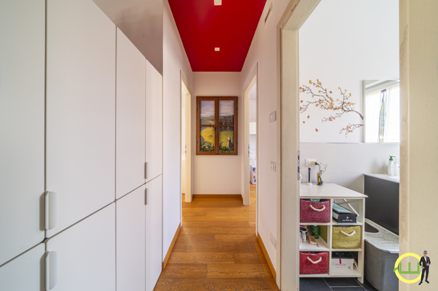 Media numero 10 di IN PIENO CENTRO  APPARTAMENTO BICAMERE RESTAURATO A CORMONS