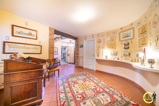 Media numero 3 di CASALE RUSTICO DI RARA BELLEZZA MORUZZO