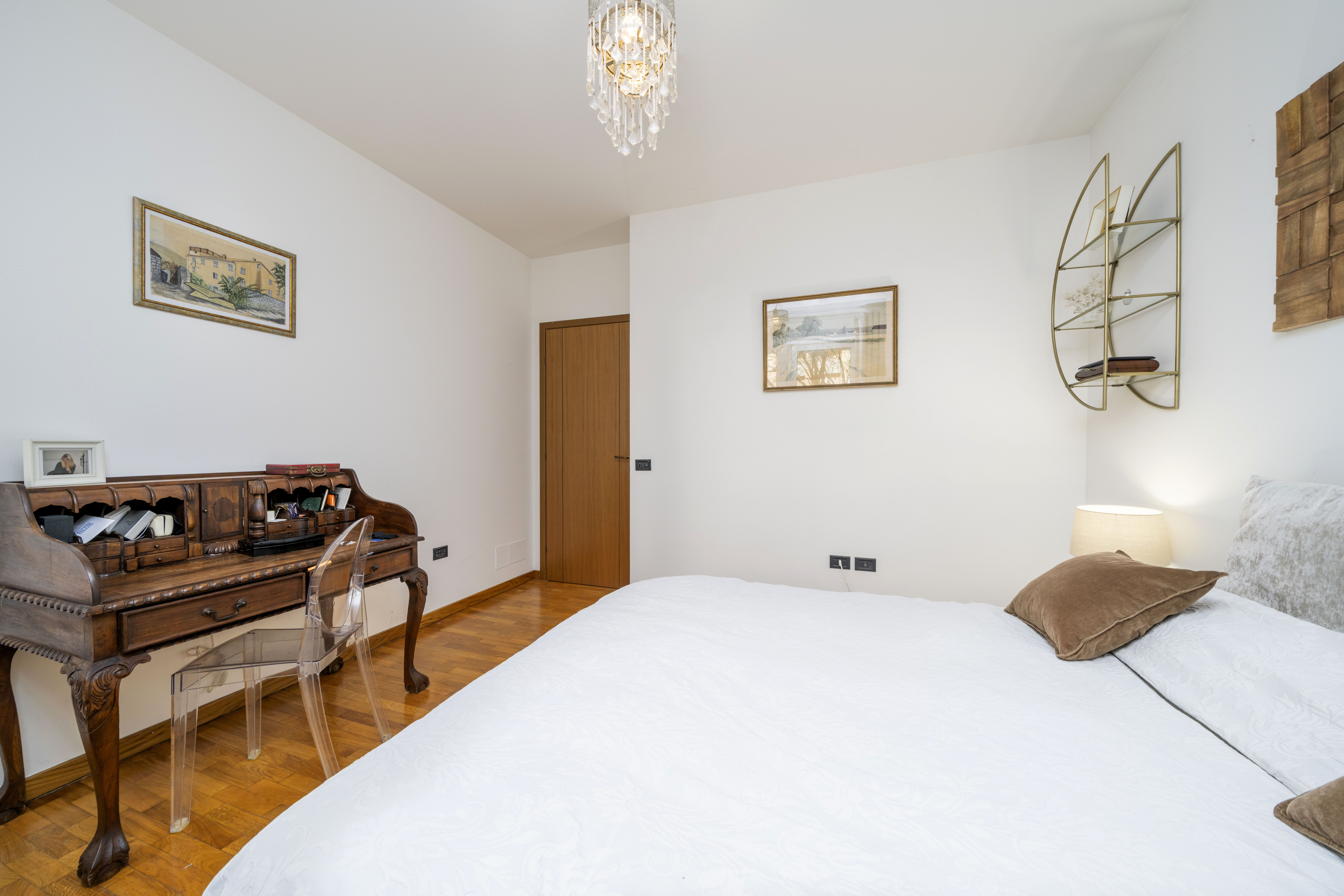 Media numero 12 di Parco Moretti Bicamere con Giardino e Garage