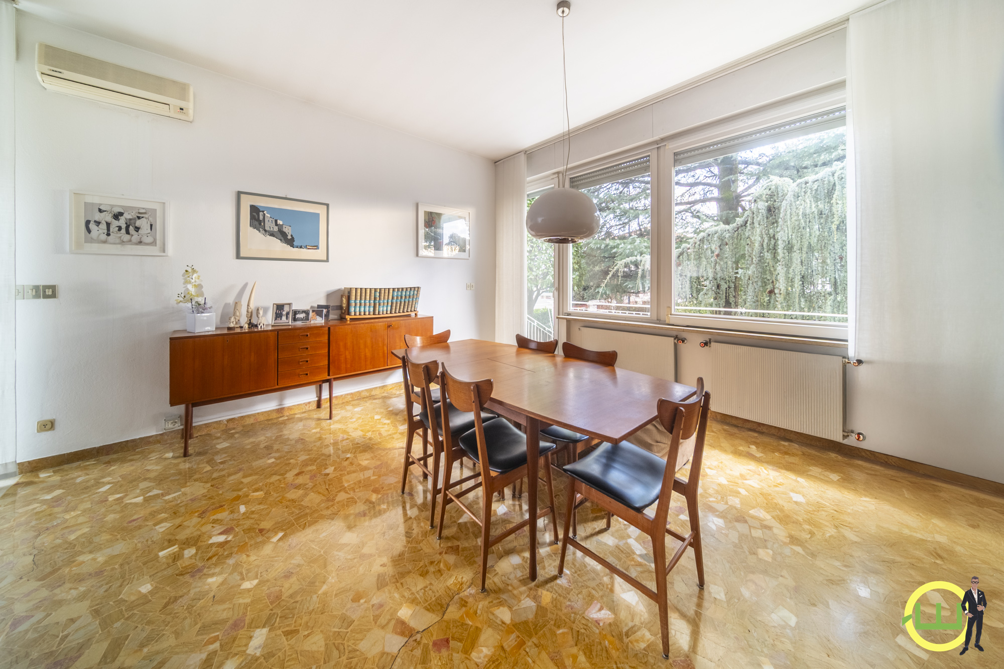 Media numero 5 di VILLA DALLA MODERNA ARCHITETTURA (CARPACCO)