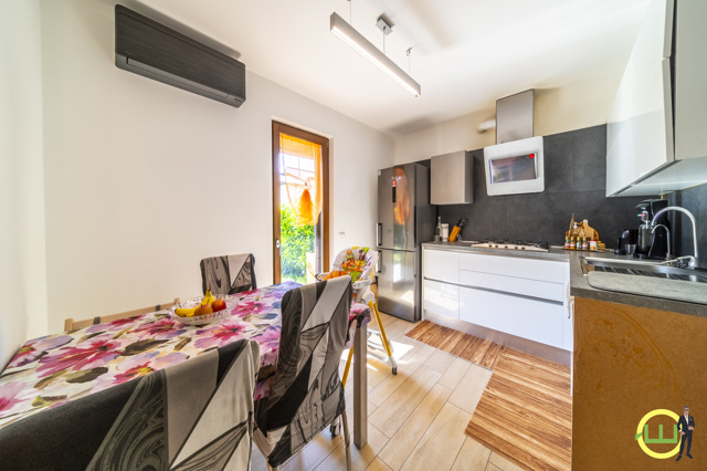 Media numero 7 di VILLA A SCHIERA IN BIOEDILIZIA A GEMONA DEL FRIULI!