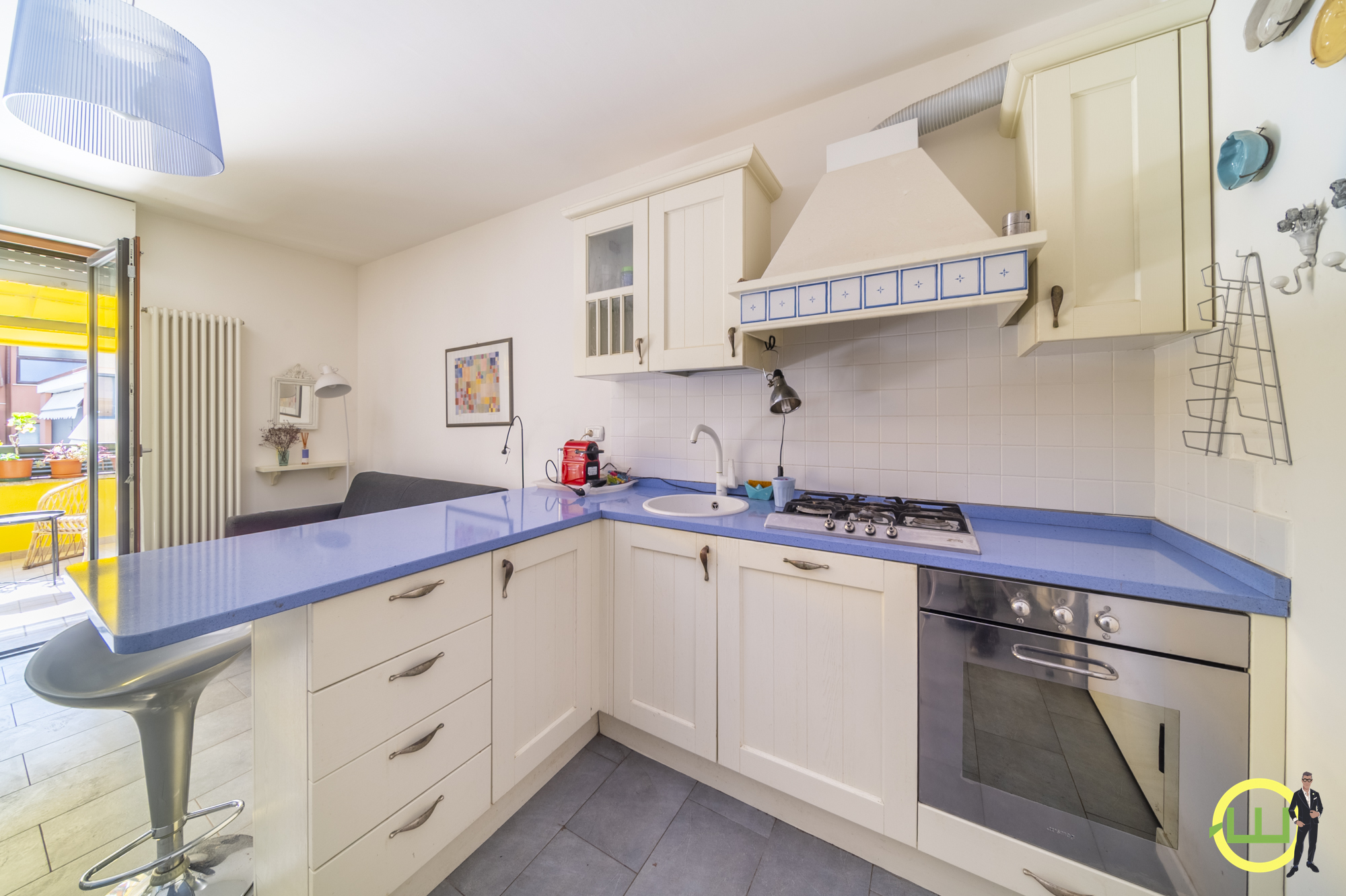 Media numero 3 di ESCLUSIVO BILOCALE CON AMPIA TERRAZZA IN CENTRO A GRADO