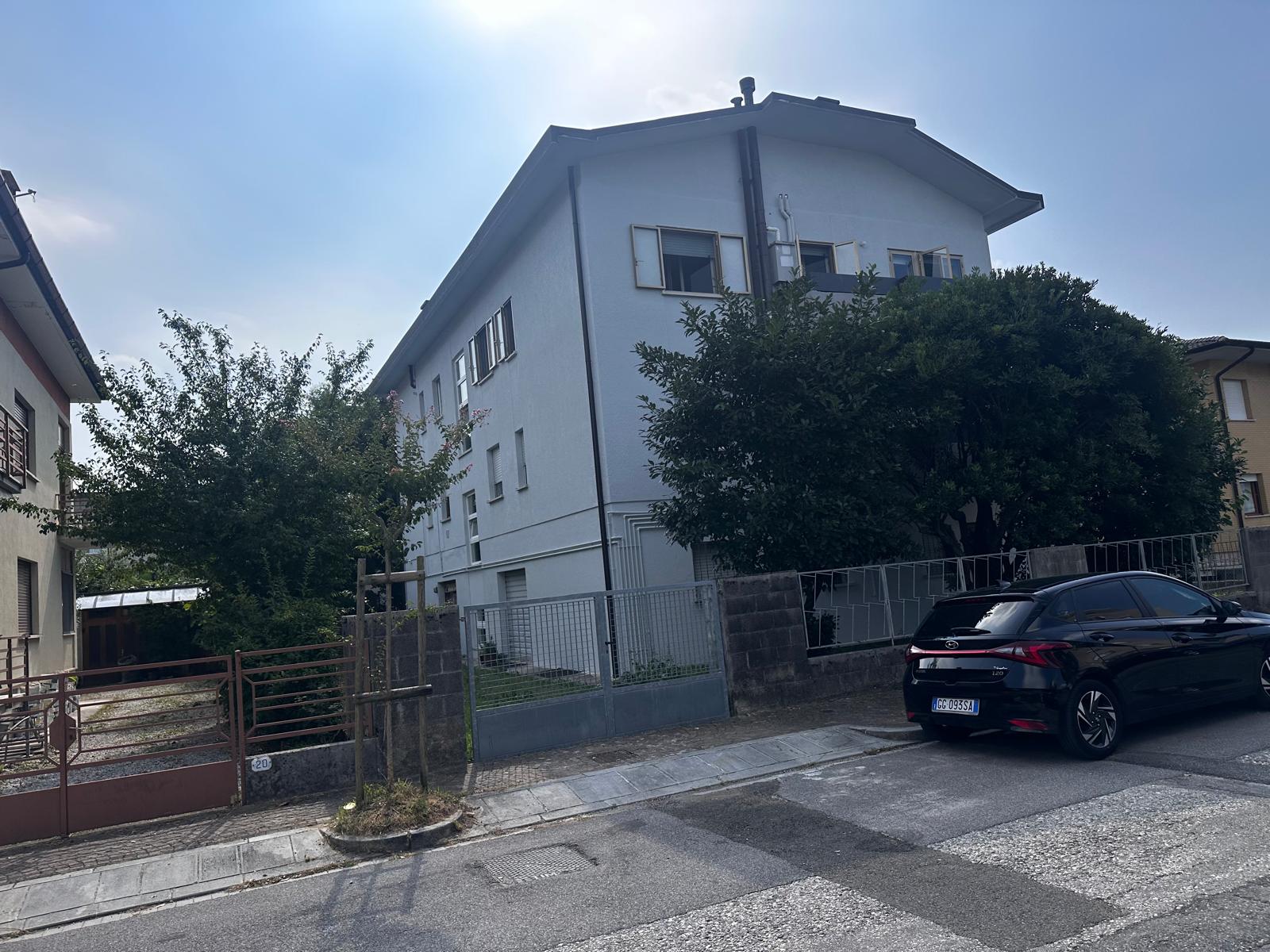 Media numero 12 di AMPIO MINIAPPARTAMENTO NUDA PROPRIETA' UD