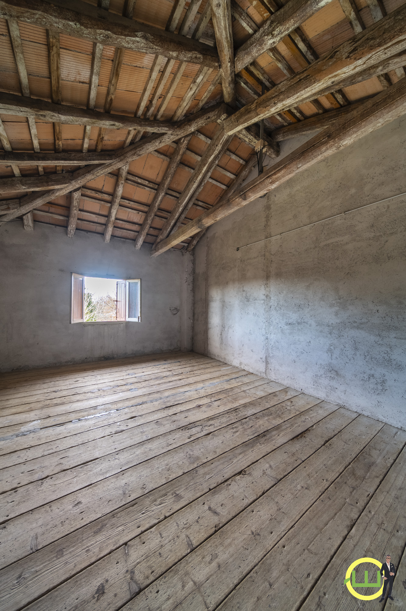 Media numero 28 di STORICA CASA ACCOSTATA CON TRE CAMERE, GARAGE E GIARDINO