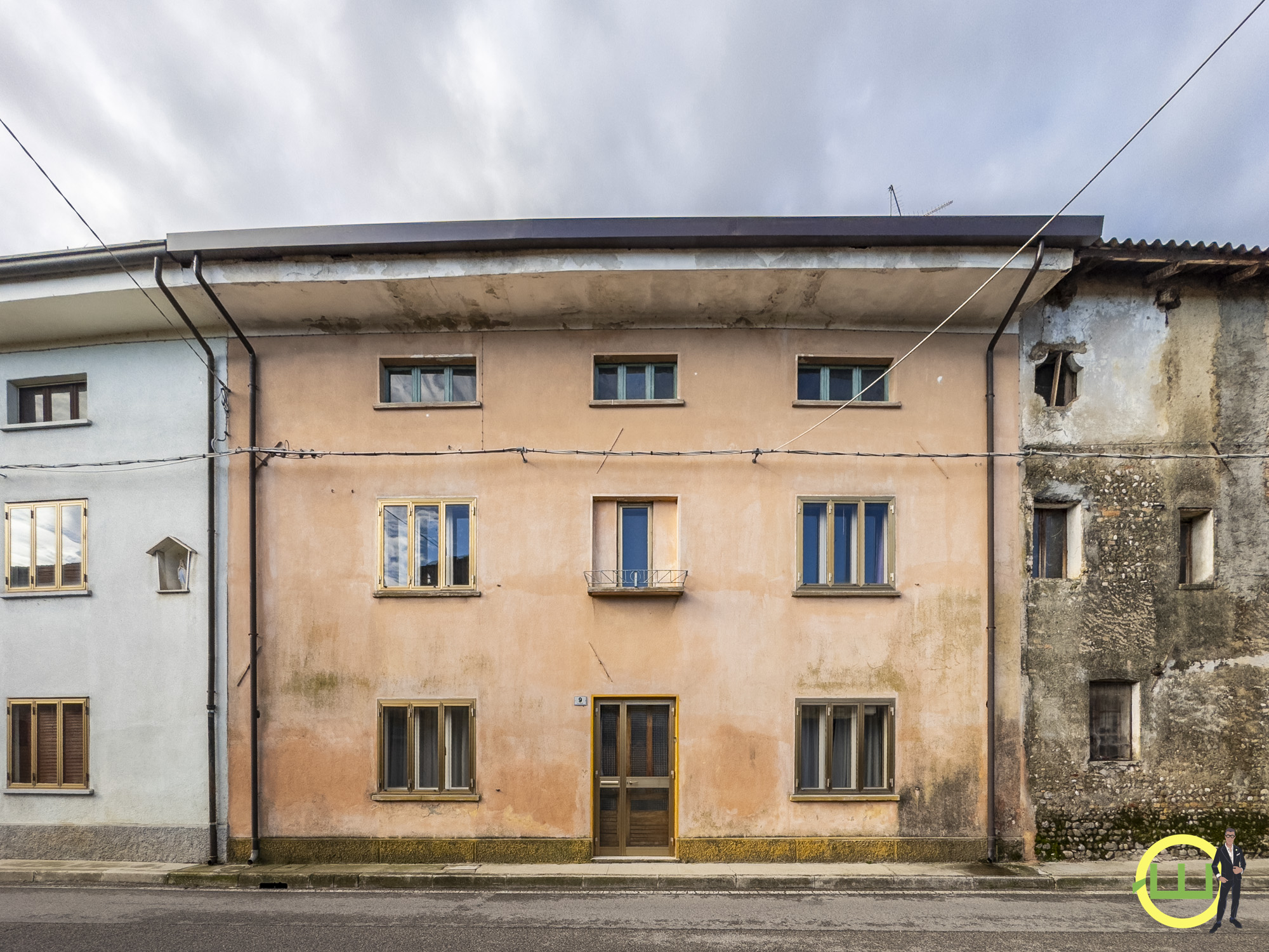 Media numero 42 di LUMINOSA CASA INDIPENDENTE CON ACCESSORI A TALMASSONS