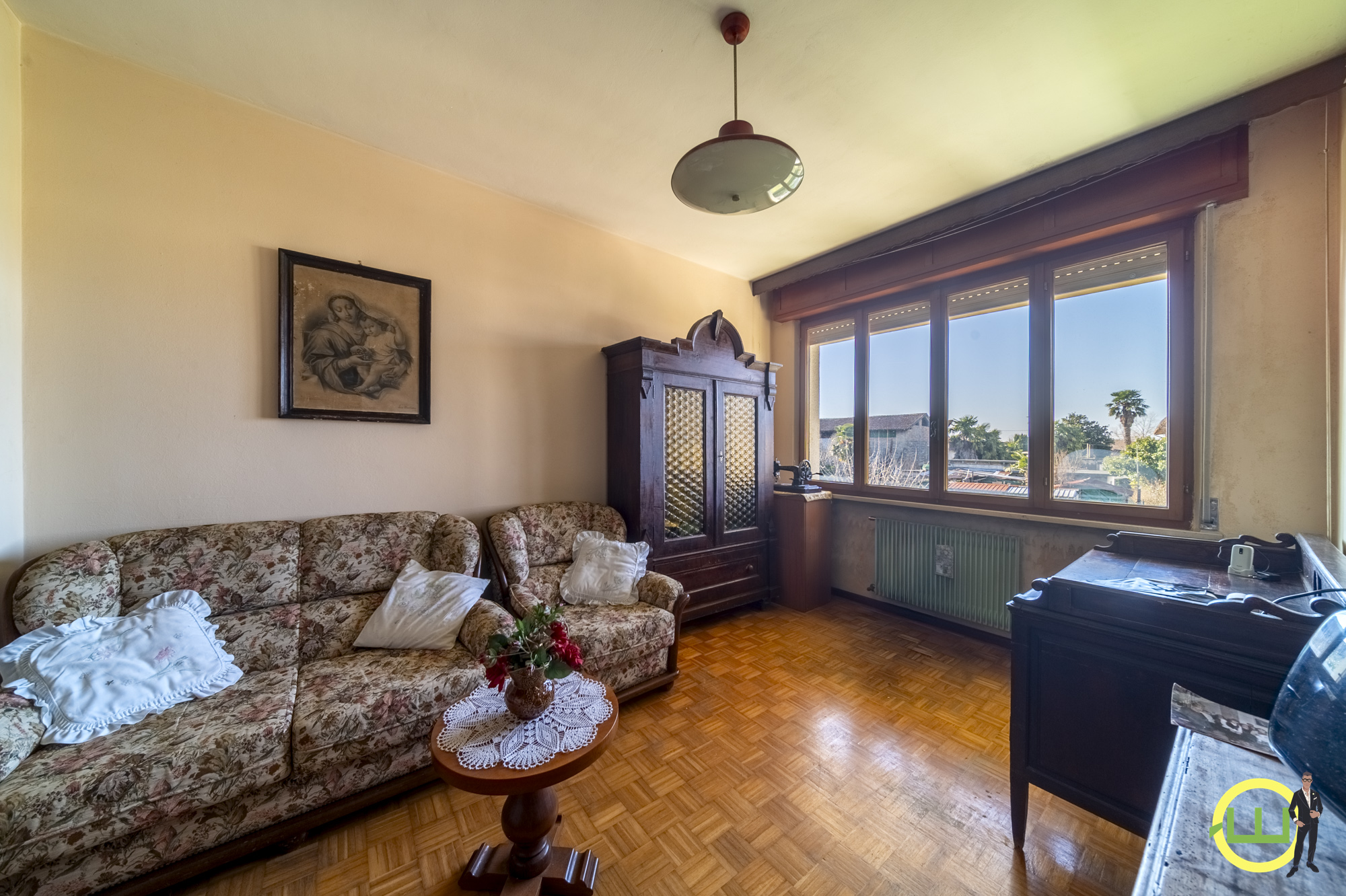 Media numero 12 di LUMINOSA VILLA CON GIARDINO A TEOR