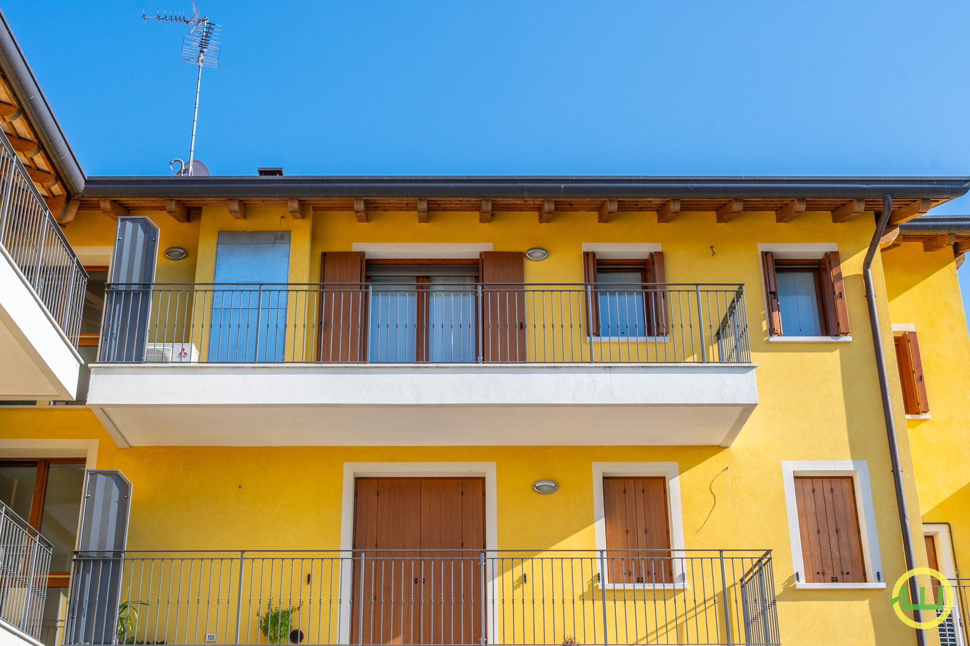 Media numero 36 di CLASSE A1 - MODERNO APPARTAMENTO BICAMERE CON AMPIO GARAGE a Rivignano Teor