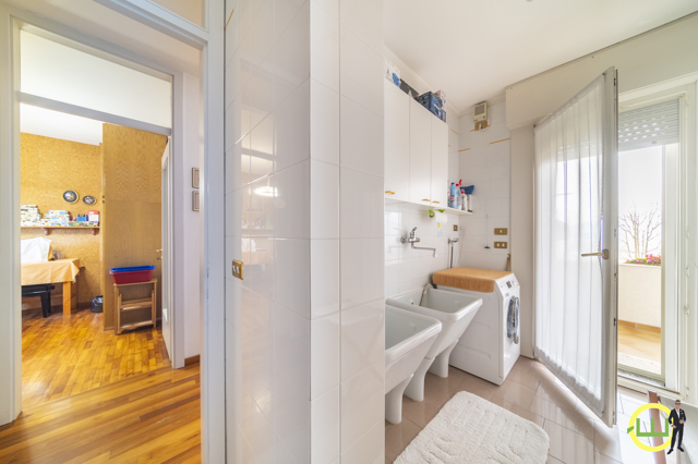 Media numero 19 di GEMONA DEL FRIULI PRESTIGIOSA VILLA DI 390 MQ!