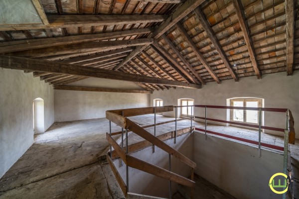 Media numero 27 di APPARTAMENTO 4 CAMERE + NEGOZIO REANA DEL ROJALE