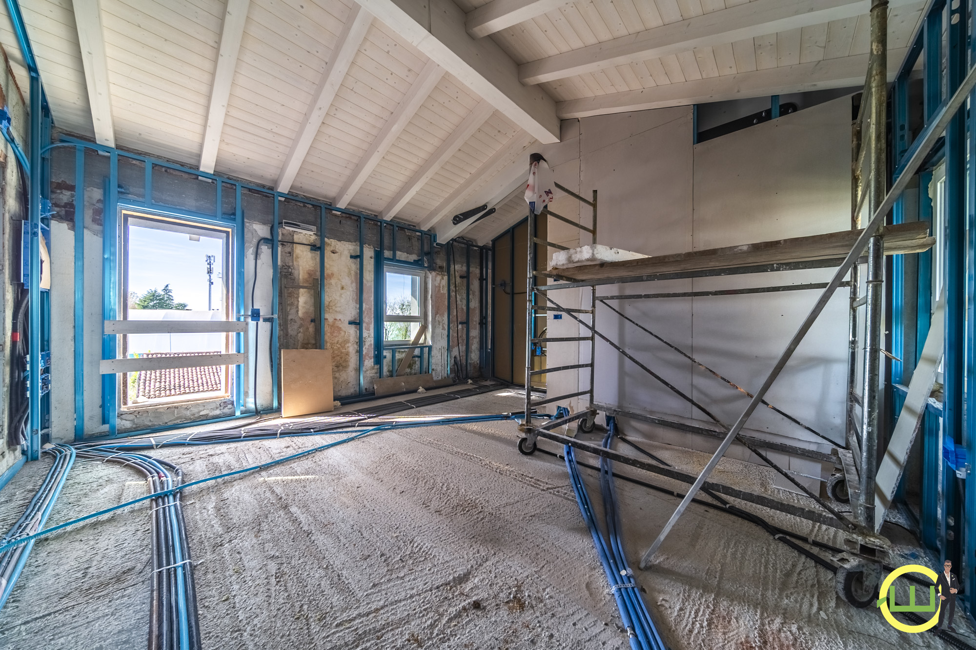 Media numero 10 di BICAMERE ADIACENTE CAMPI DA TENNIS PADERNO UD