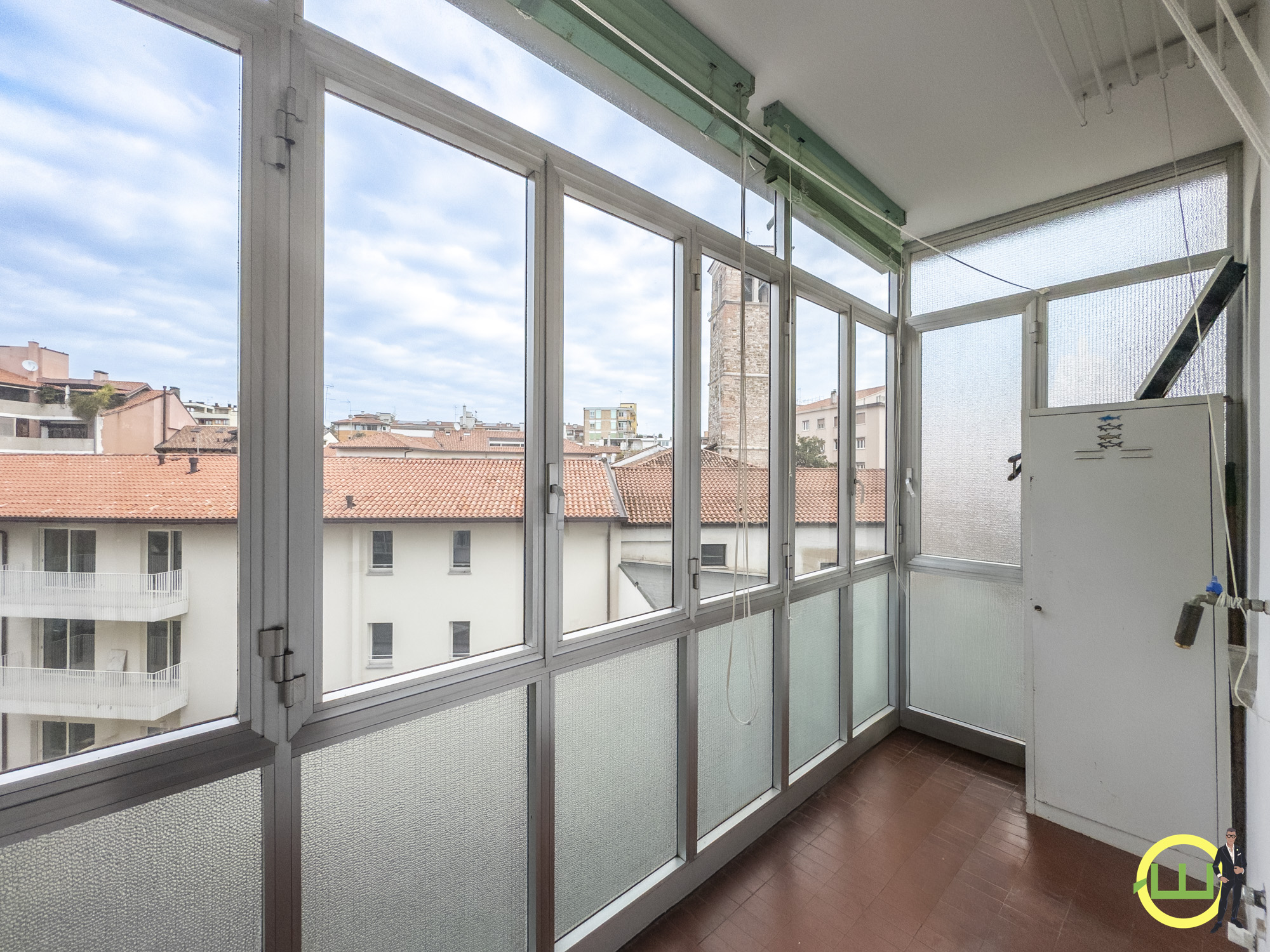 Media numero 16 di UDINE AMPIO BICAMERE IN VIALE GIACOMO LEOPARDI