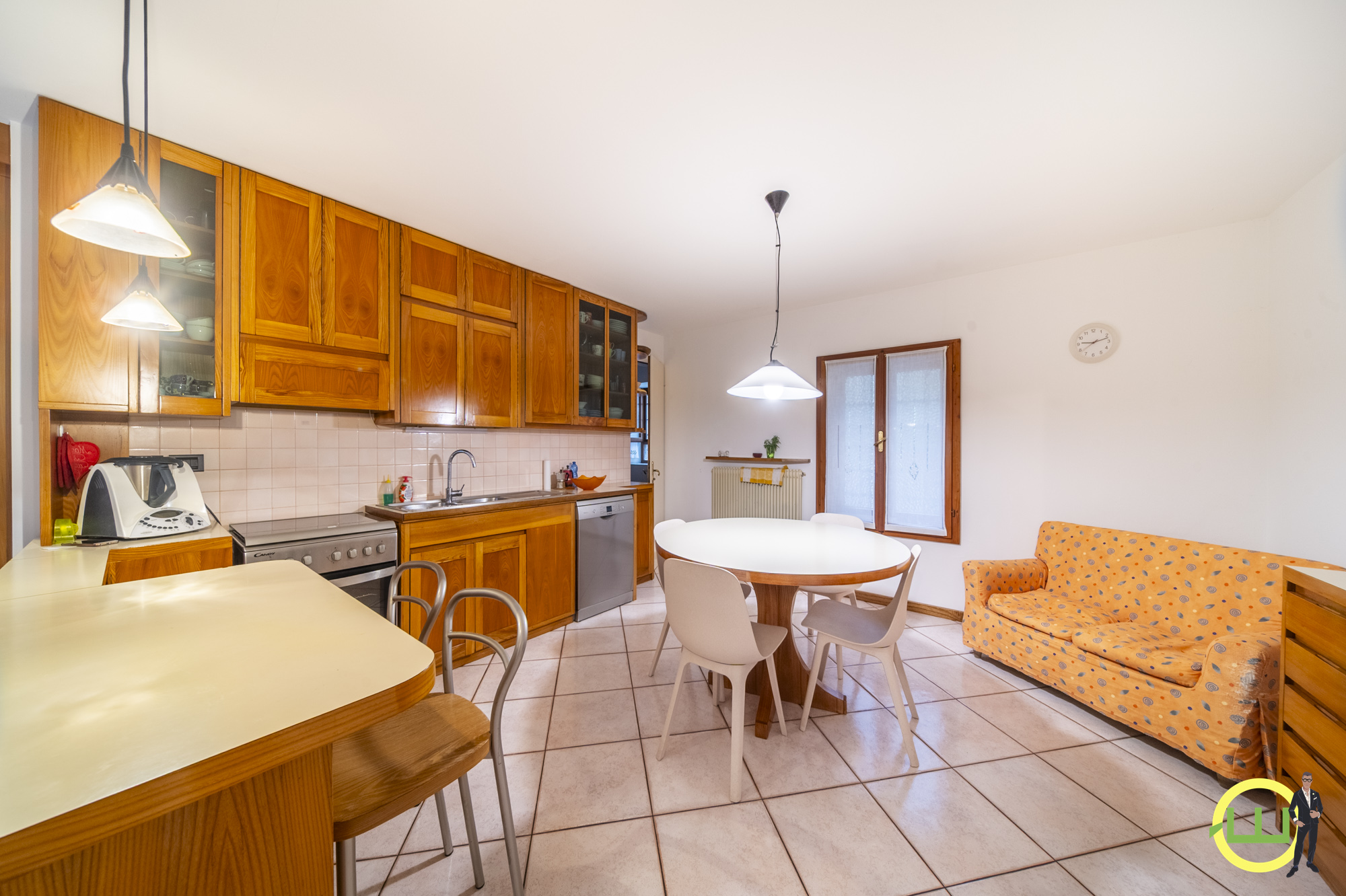 Media numero 10 di  AMPIA CASA INDIPENDENTE CON GIARDINO A MORTEGLIANO