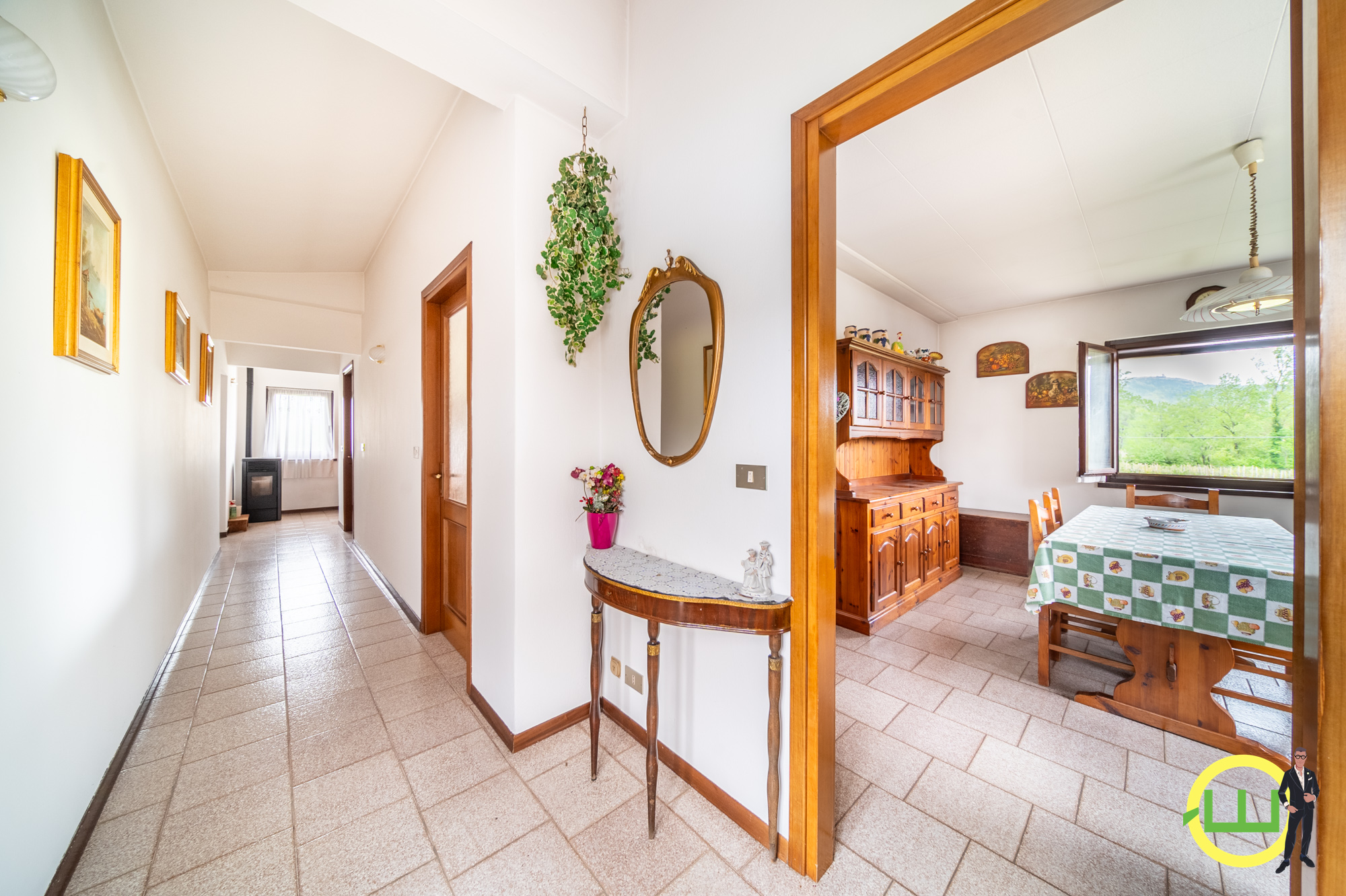 Media numero 12 di CASA SINGOLA CON DUE CAMERE E GENEROSA TAVERNA A PREPOTTO