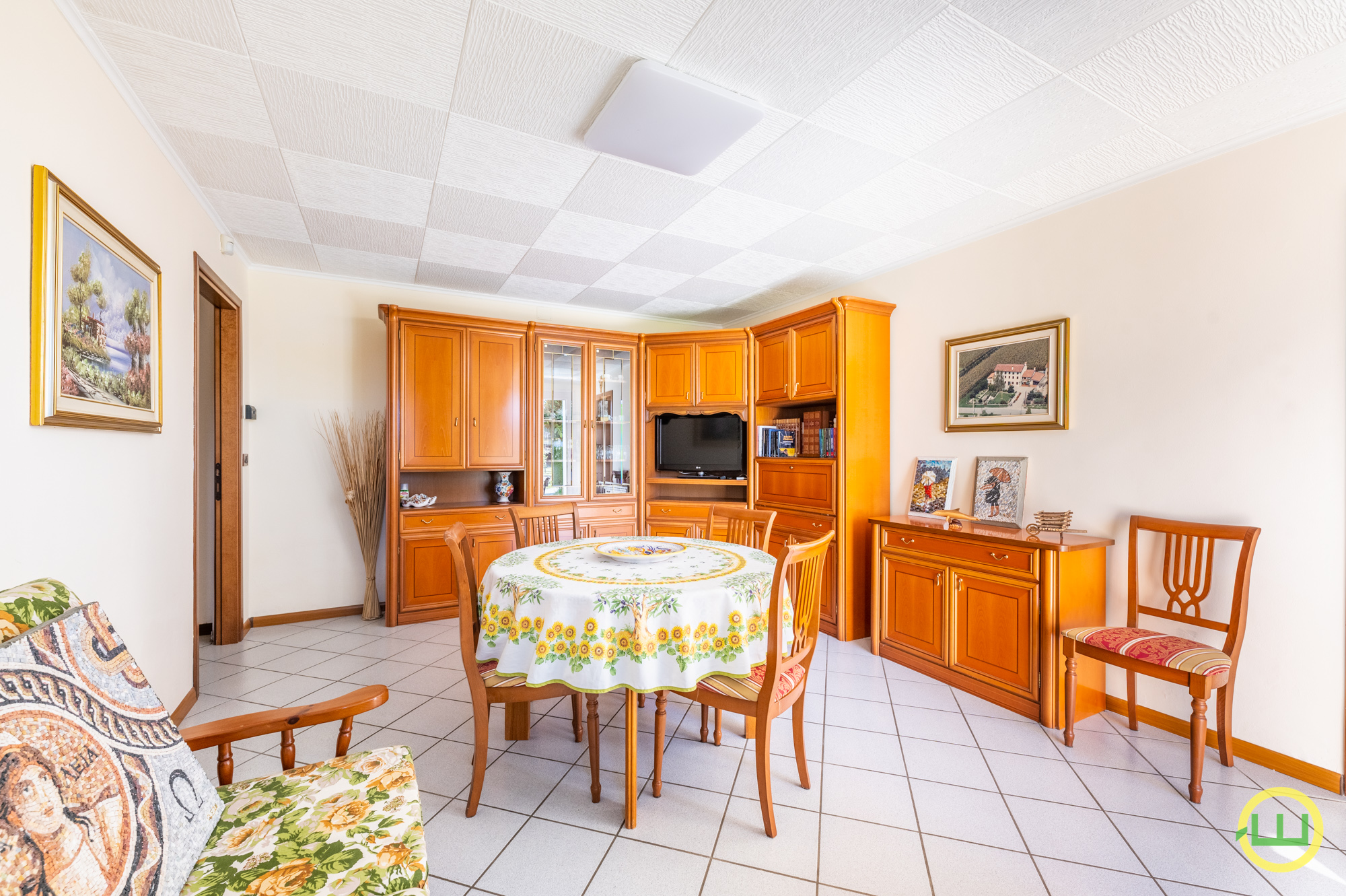 Media numero 6 di CURATA E LUMINOSA VILLA QUADRICAMERE E TRISERVIZI A CODROIPO