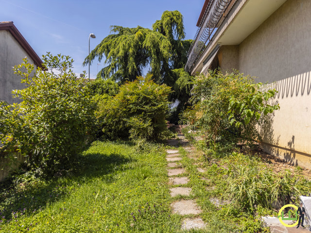 Media numero 29 di APPARTAMENTO IN QUADRIFAMILIARE CON GIARDINO  E SENZA SPESE A LOVARIA