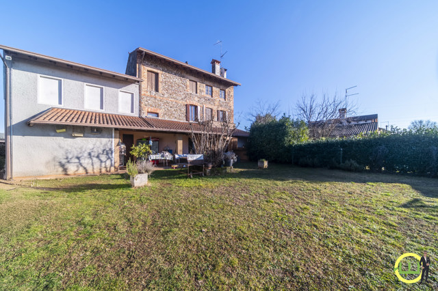 Media numero 36 di AMPIA CASA INDIPENDENTE CON TAVERNA, GARAGE E GIARDINO A SEDEGLIANO