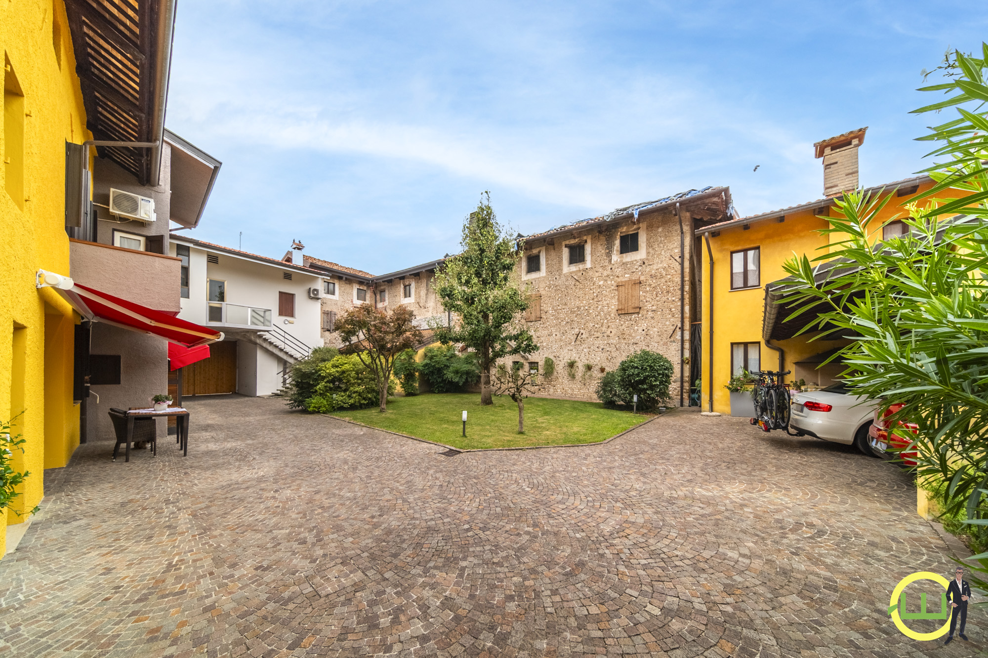 Media numero 41 di  AMPIA CASA INDIPENDENTE CON GIARDINO A MORTEGLIANO