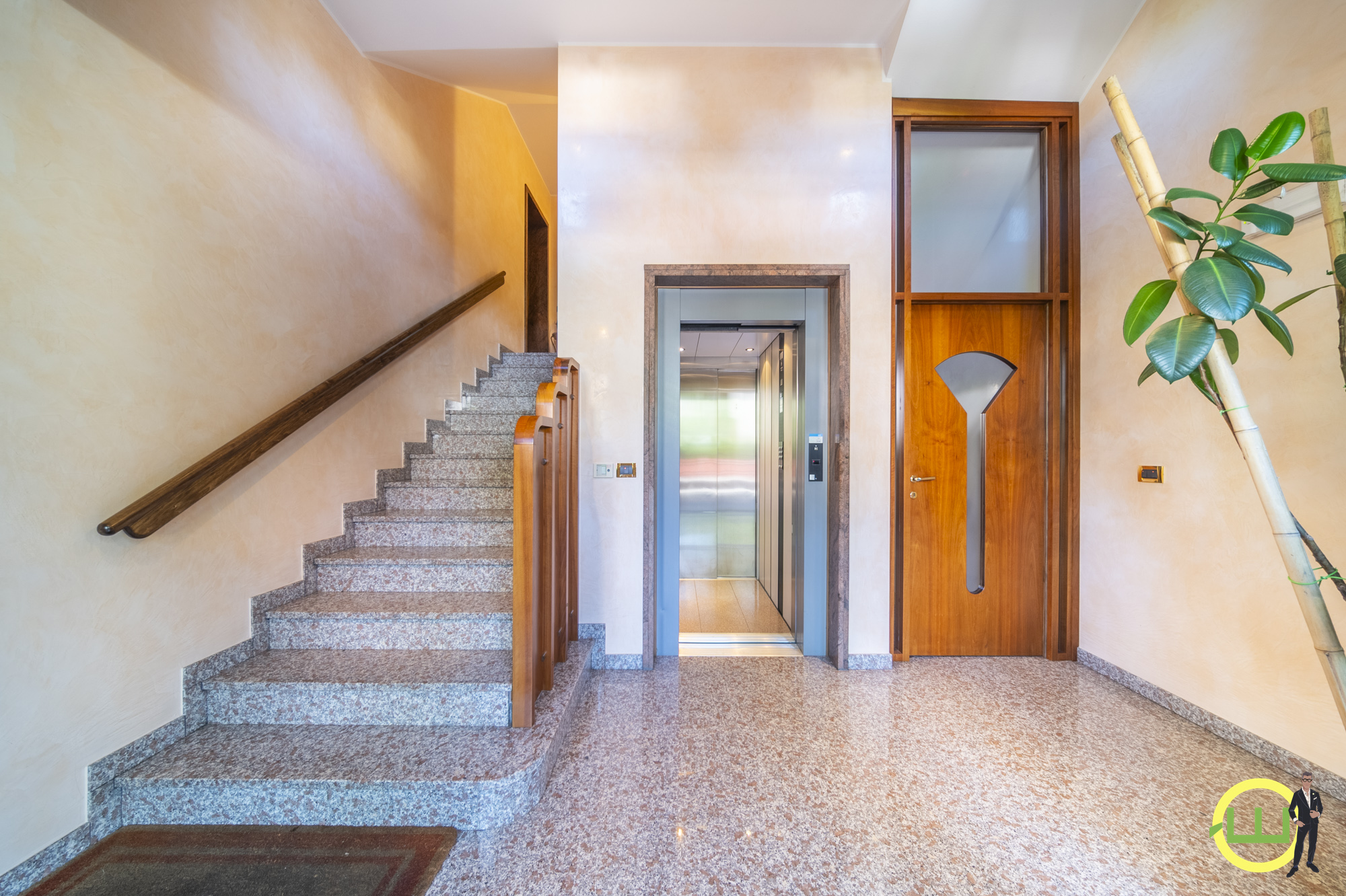 Media numero 26 di BICAMERE BISERVIZI TERRAZZATISSIMO CENTRO STUDI UD