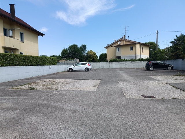 Media numero 25 di APPARTAMENTO AL PIANO TERRA CON GIARDINO A SAN GIOVANNI AL NATISONE