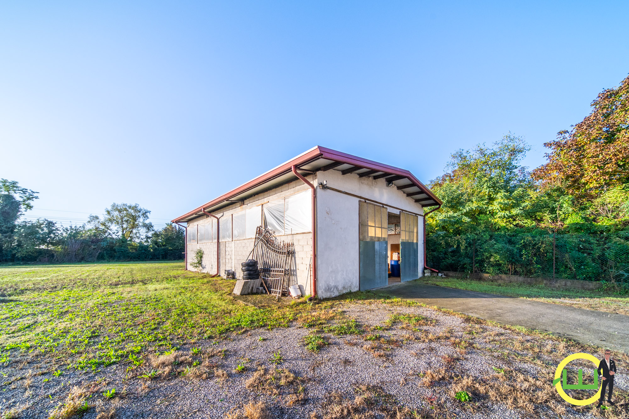 Media numero 35 di LUMINOSA CASA INDIPENDENTE CON DEPOSITO E AMPIO GIARDINO A SAN VITO AL TAGLIAMENTO