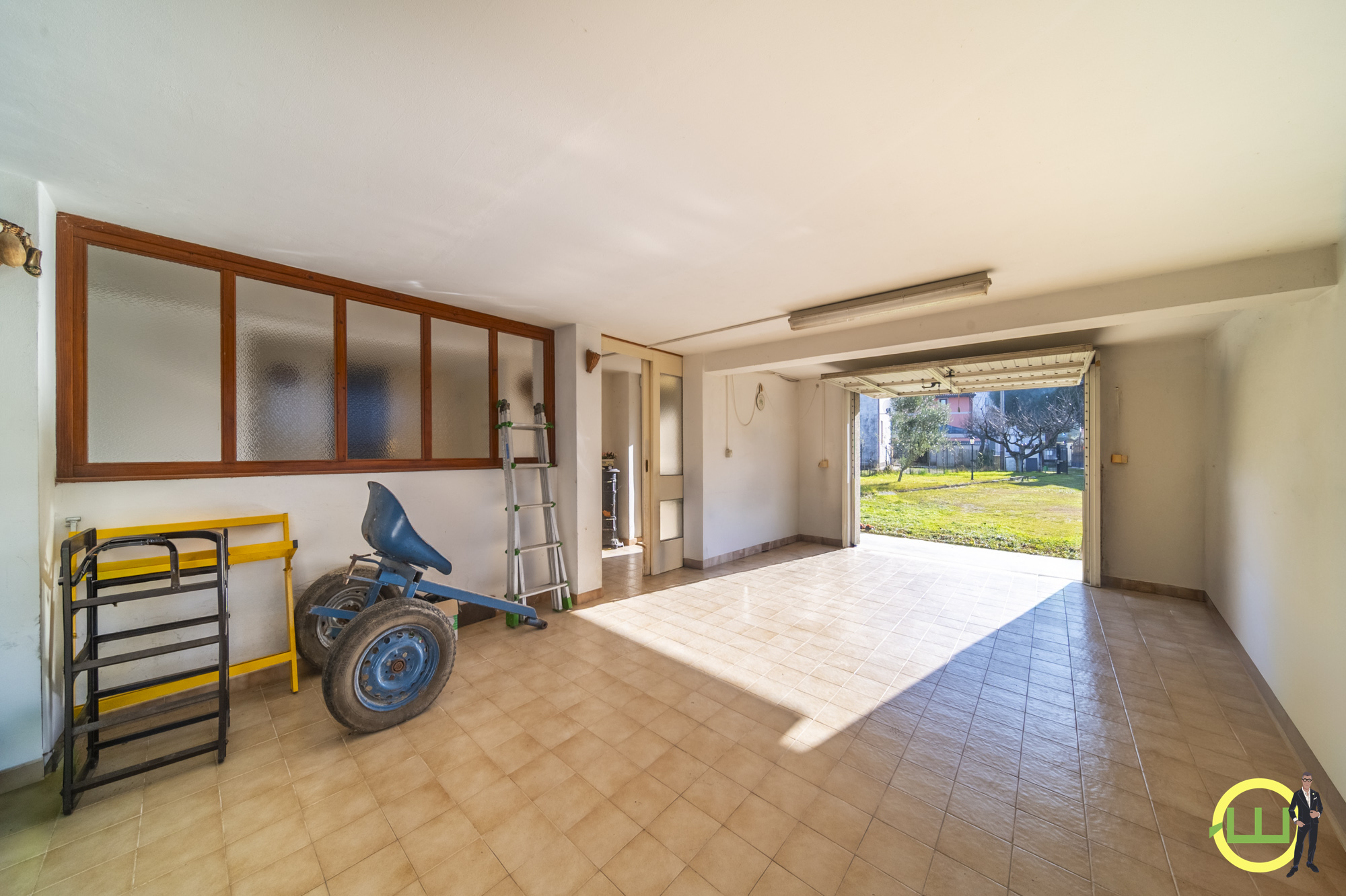 Media numero 47 di LUMINOSA VILLA CON GIARDINO A TEOR