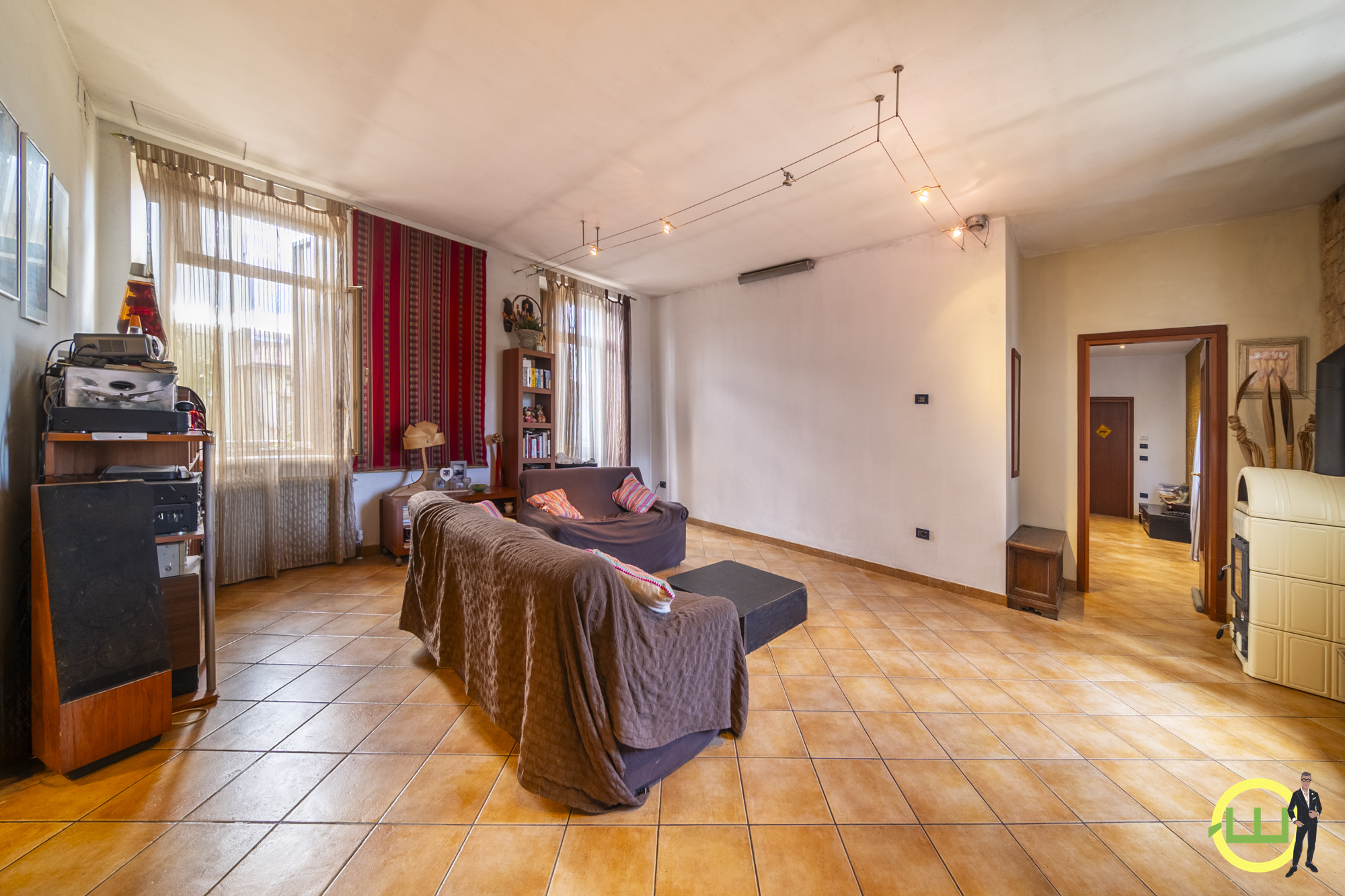 Media numero 4 di CASA INDIPENDENTE CON APPARTAMENTO RISTRUTTURATO E GIARDINO A NESPOLEDO