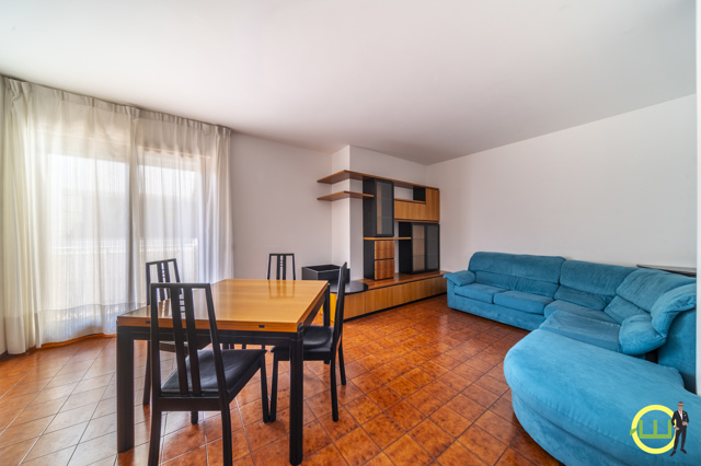 Immagine di AMPIO TRICAMERE IN PALAZZINA CURATA - MAJANO CENTRO