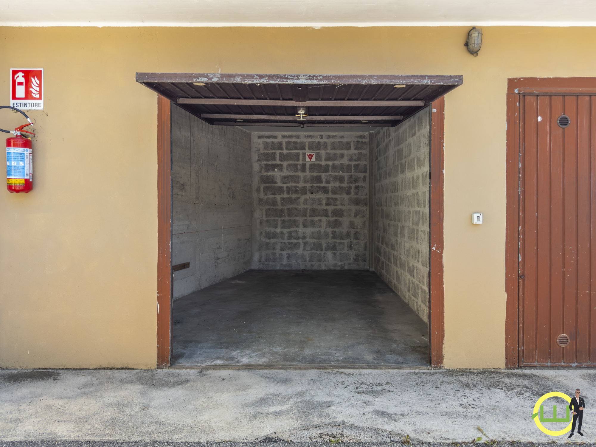 Media numero 17 di APPARTAMENTO ZONA CENTRO STUDI CON UNA CAMERA, 91 MQ UD