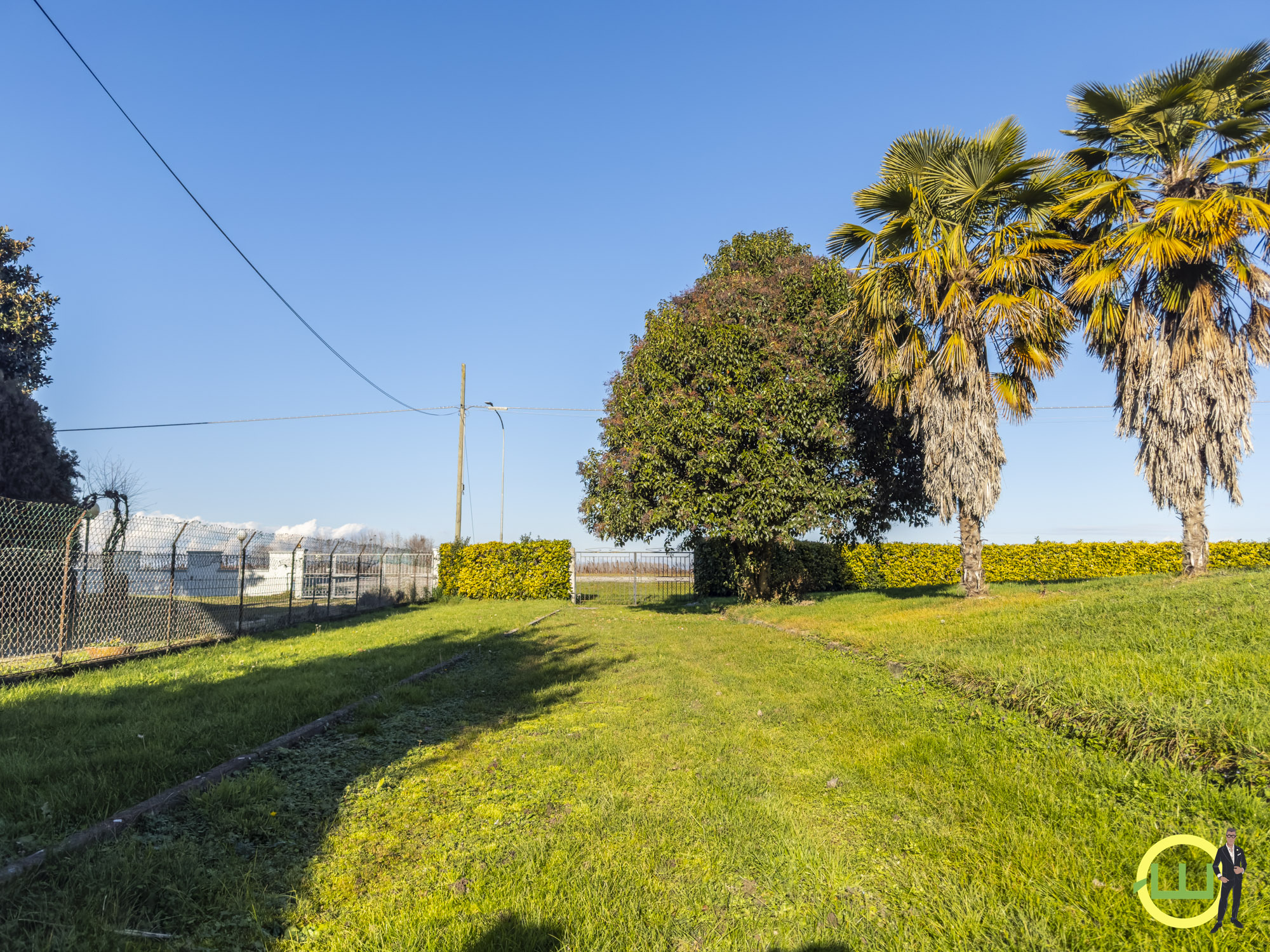 Media numero 6 di LUMINOSA VILLA CON GIARDINO A TEOR