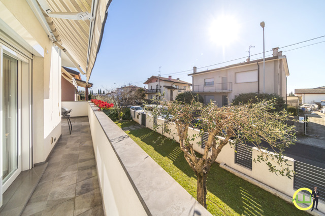 Media numero 27 di VILLA PERFETTA (UD SUD)