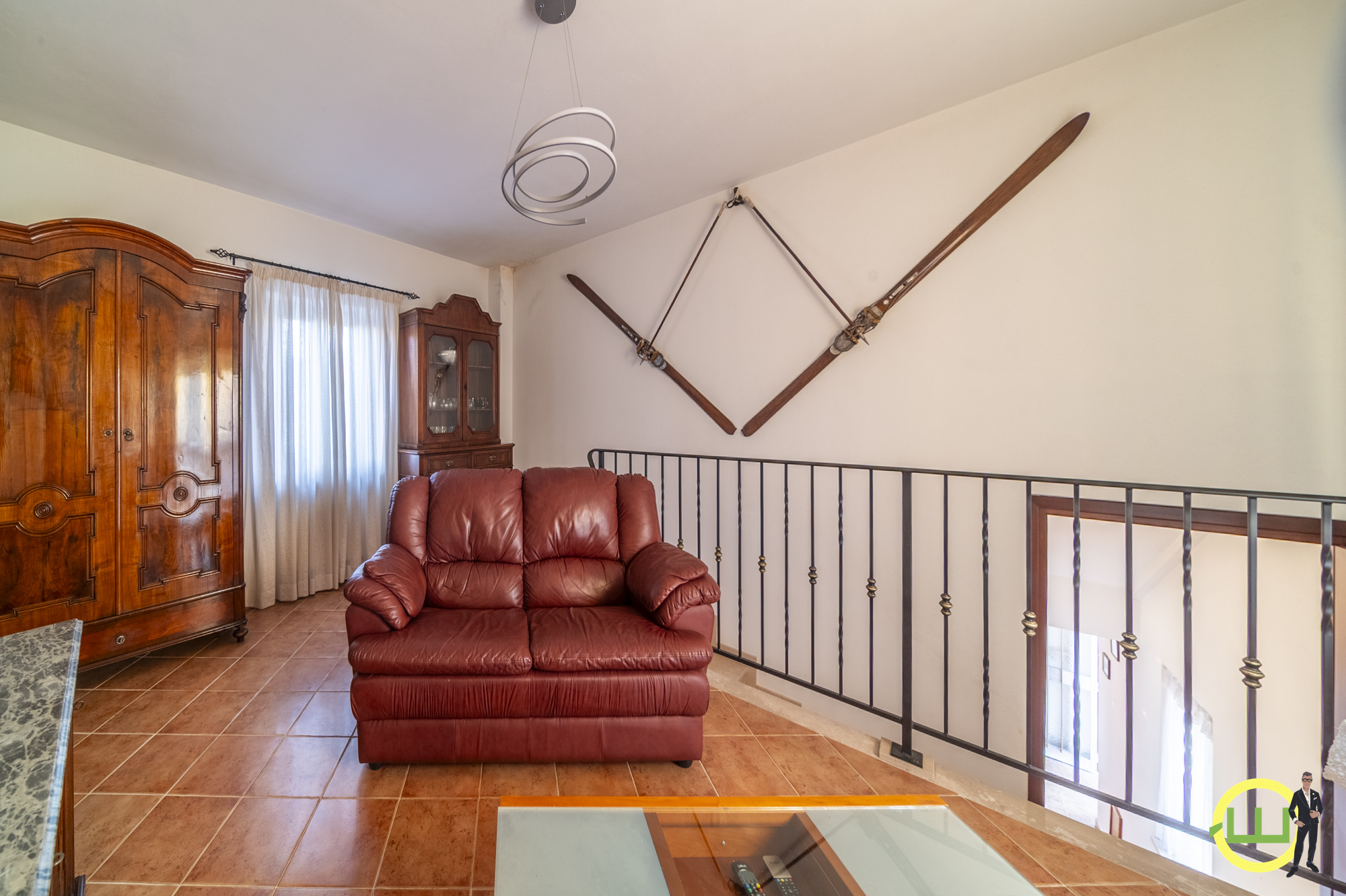 Media numero 16 di SPAZIOSA CASA INDIPENDENTE CON DOPPIO GARAGE E GIARDINO