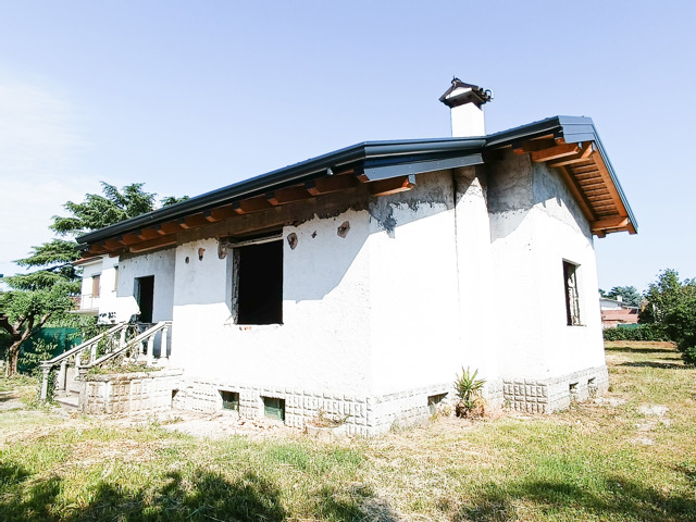 Media numero 9 di Venduta la Villa singola completamente personalizzabile a Manzano