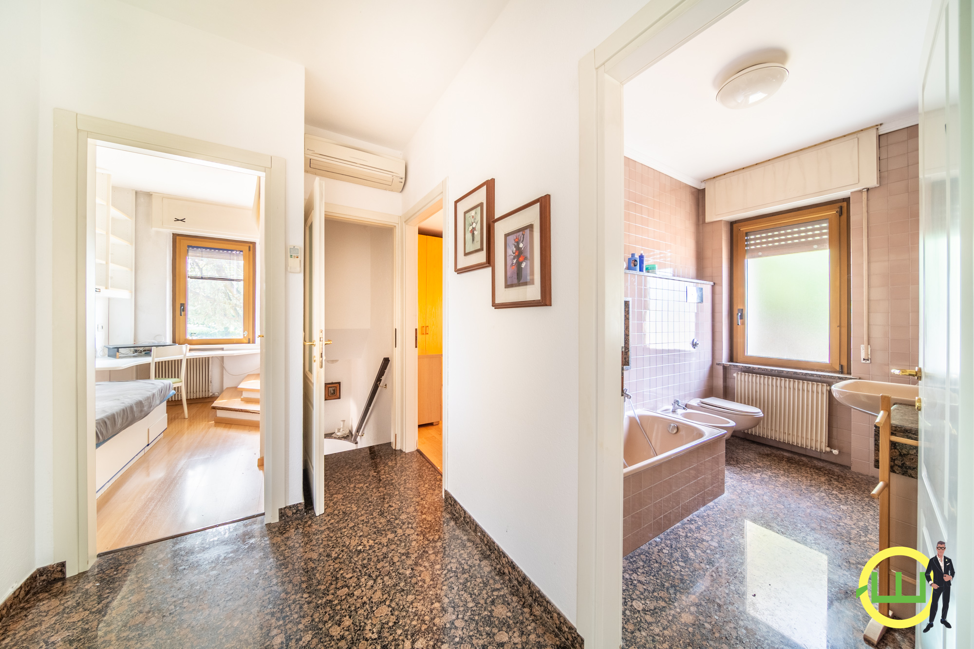 Media numero 14 di VILLA ACCOSTATA DA UN LATO CON SPAZIOSO ESTERNO A MANZINELLO