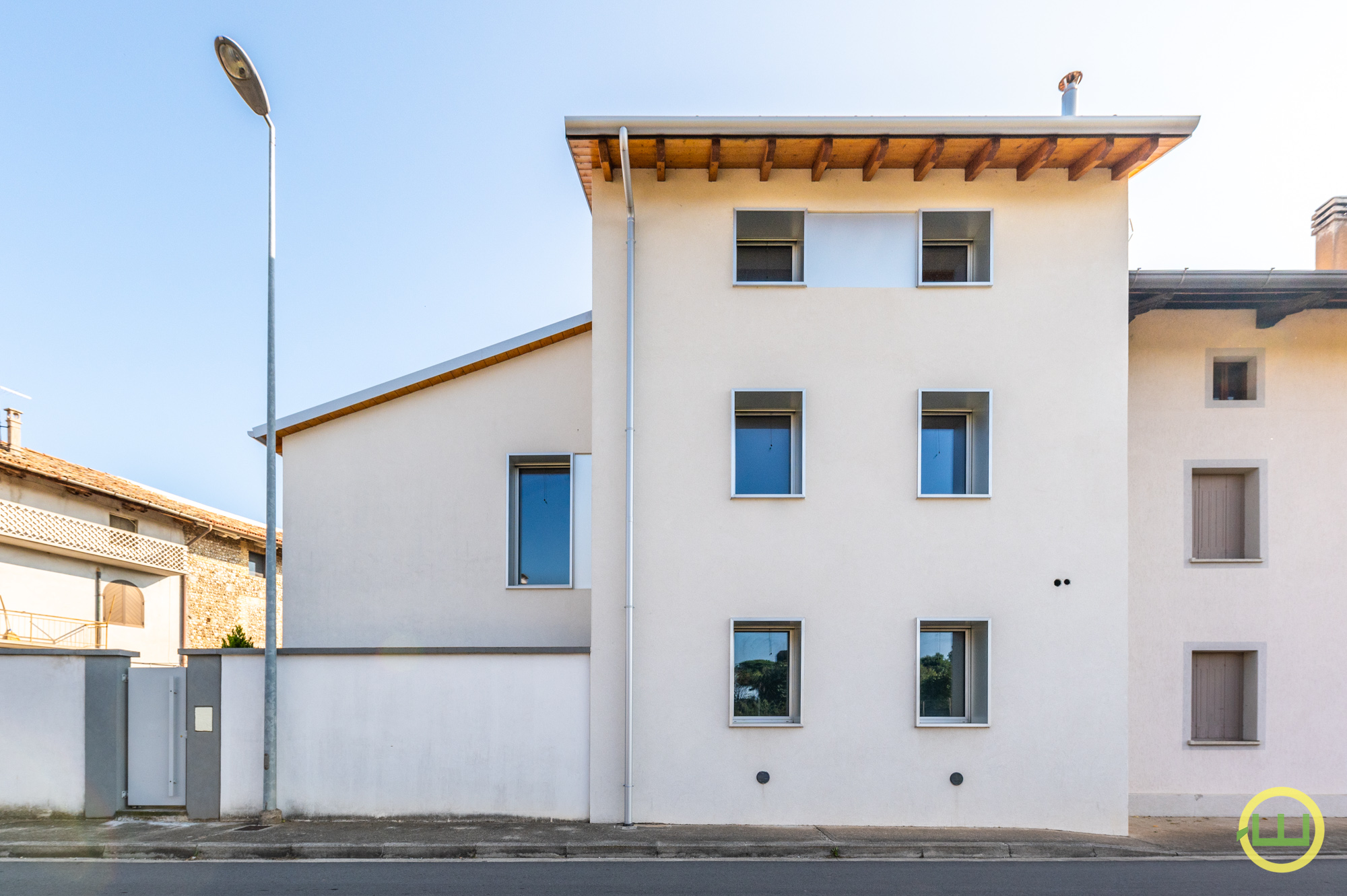 Immagine di LUMINOSA CASA DA COMPLETARE A SEDEGLIANO