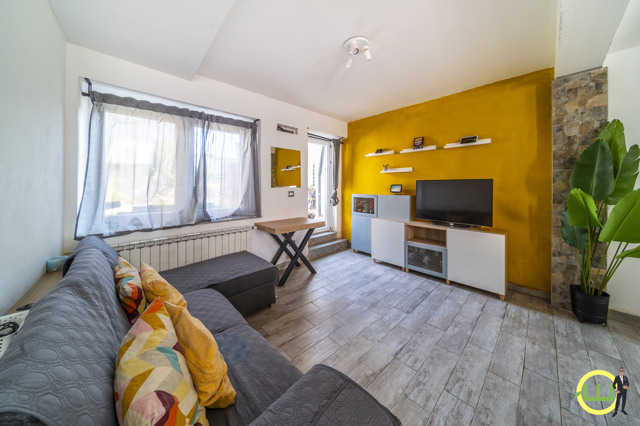 Media numero 5 di VILLETTA A SCHIERA BICAMERE CON GIARDINO PRIVATO IN CENTRO A SAN LORENZO ISONTINO