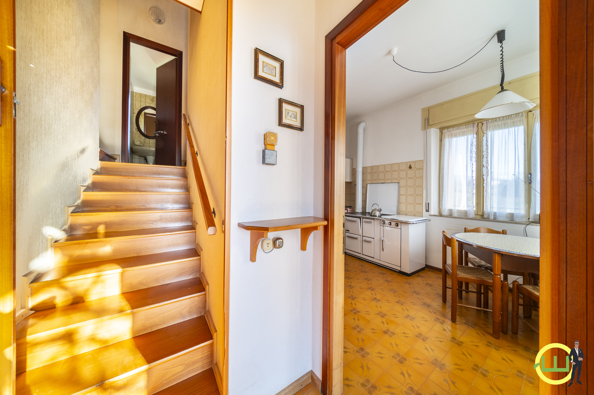 Media numero 3 di TREPPO GRANDE CASA DI TESTA IN ATTESA DI RINASCITA!