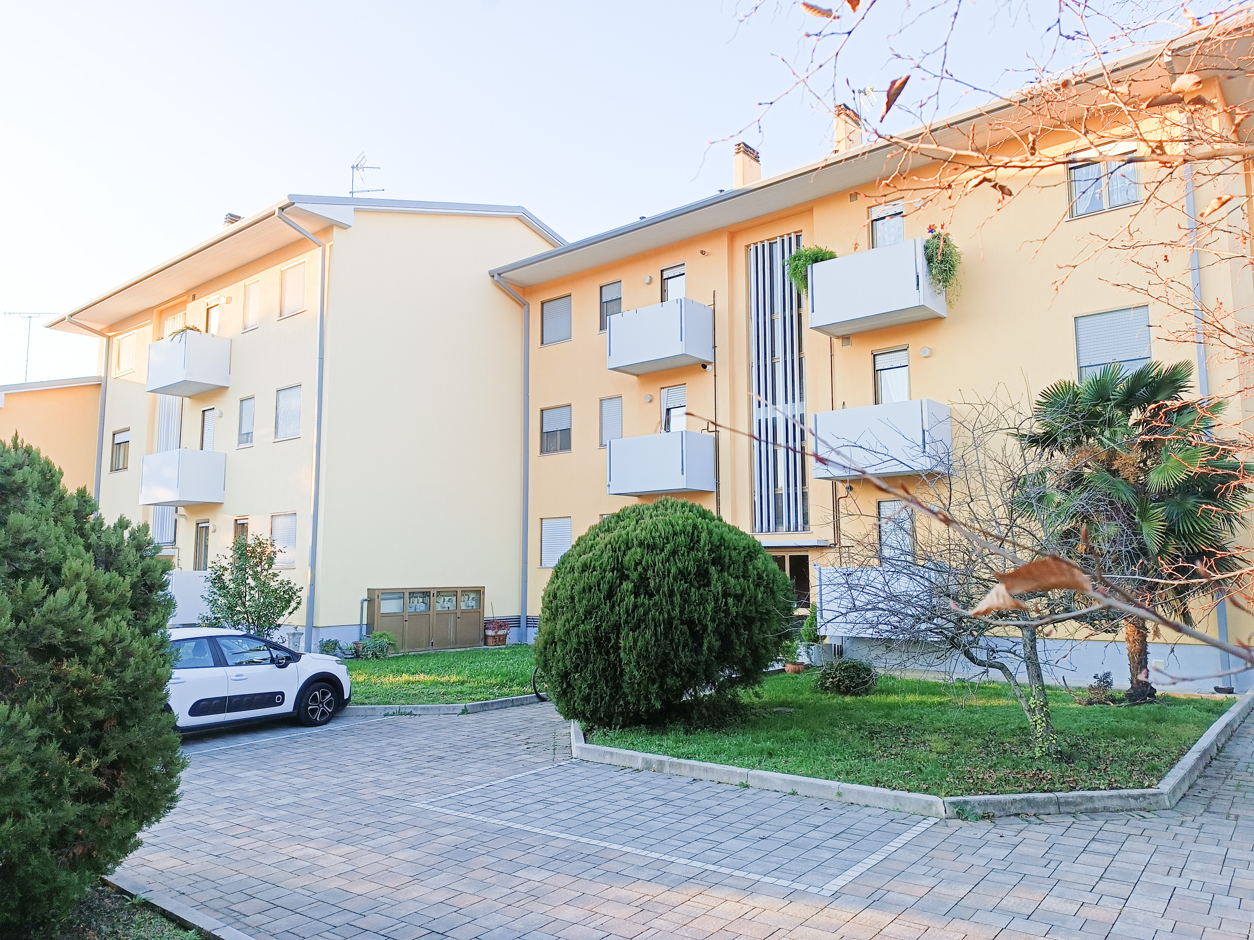 Media numero 17 di Venduto l' Appartamento con una camera da letto a Cormons