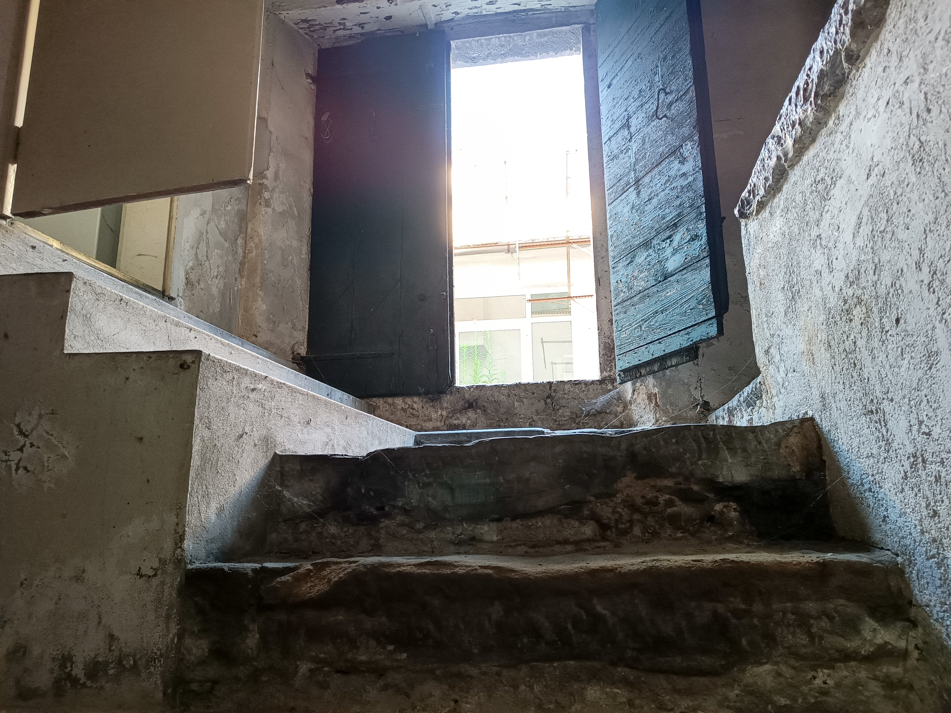 Media numero 27 di VILLA D'EPOCA CON STUPENDO PARCO A CORNO DI ROSAZZO