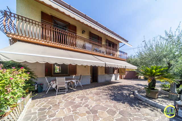 Media numero 25 di CASA INDIPENDENTE CON DEPANDACE POZZUOLO DEL FRIULI