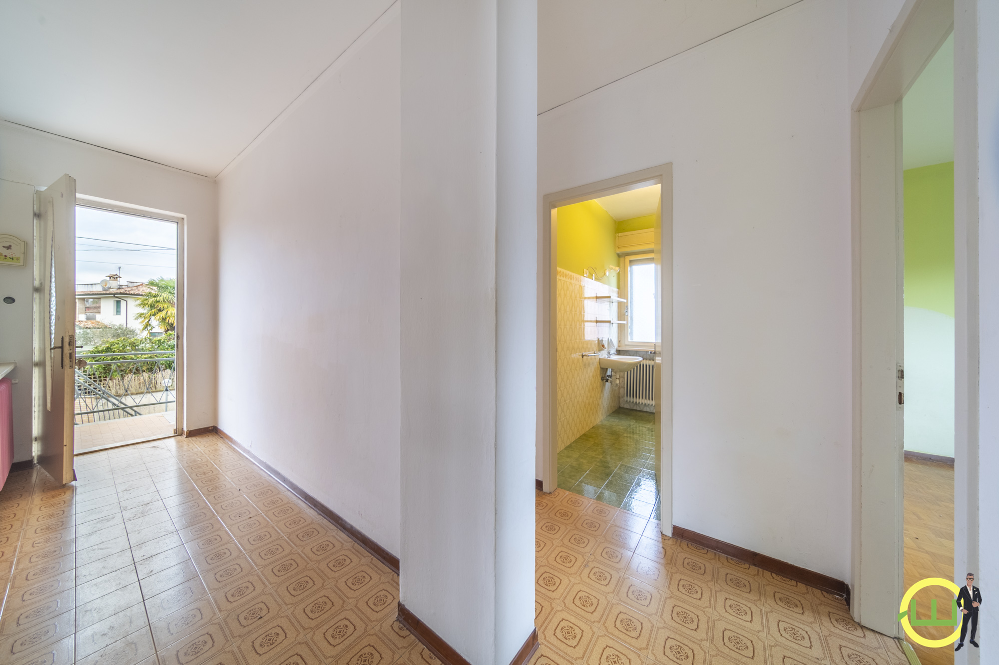 Media numero 25 di SPAZIOSA VILLA CON GIARDINO DA SOGNO A CAPRIVA DEL FRIULI