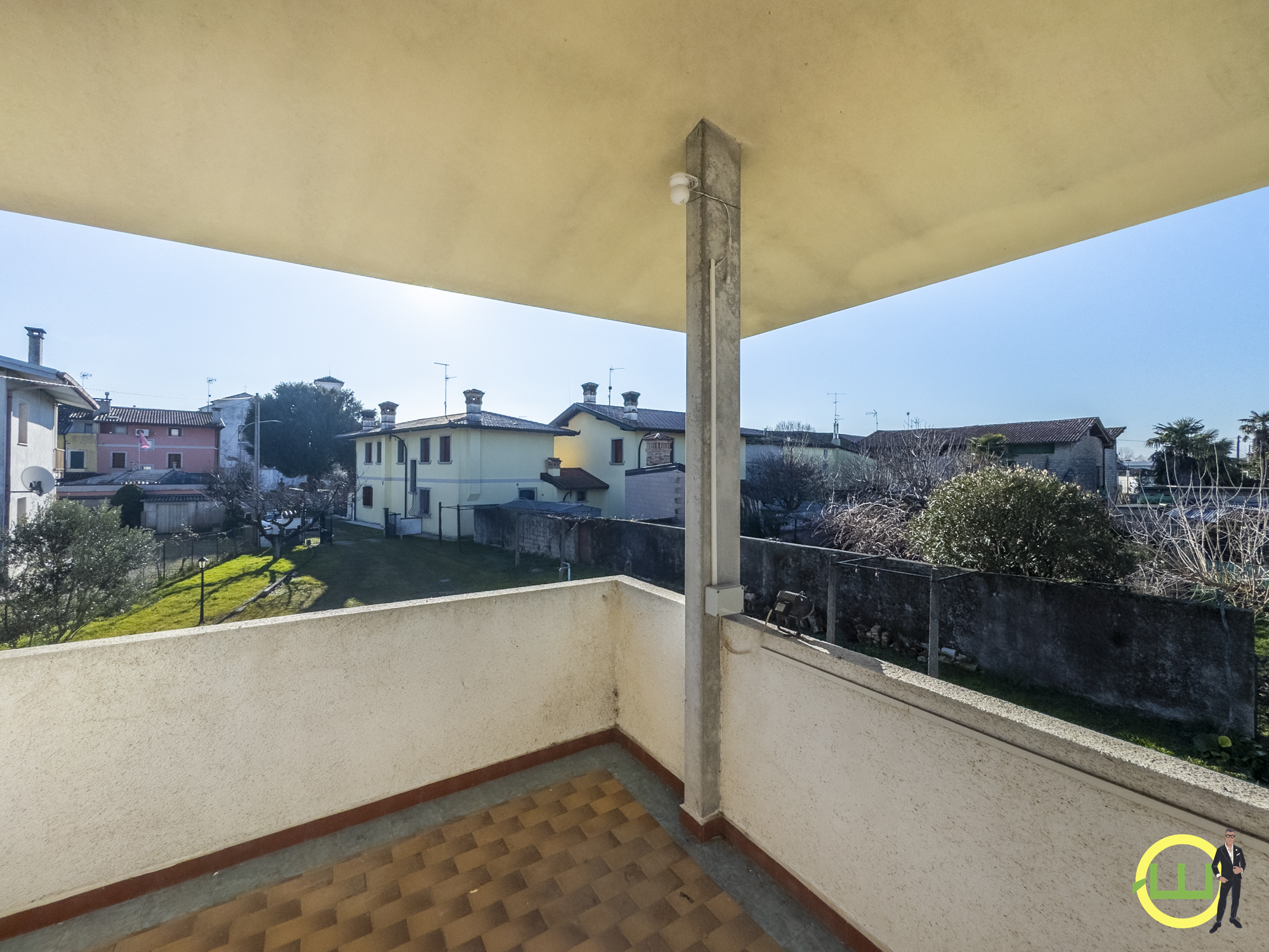 Media numero 22 di LUMINOSA VILLA CON GIARDINO A TEOR