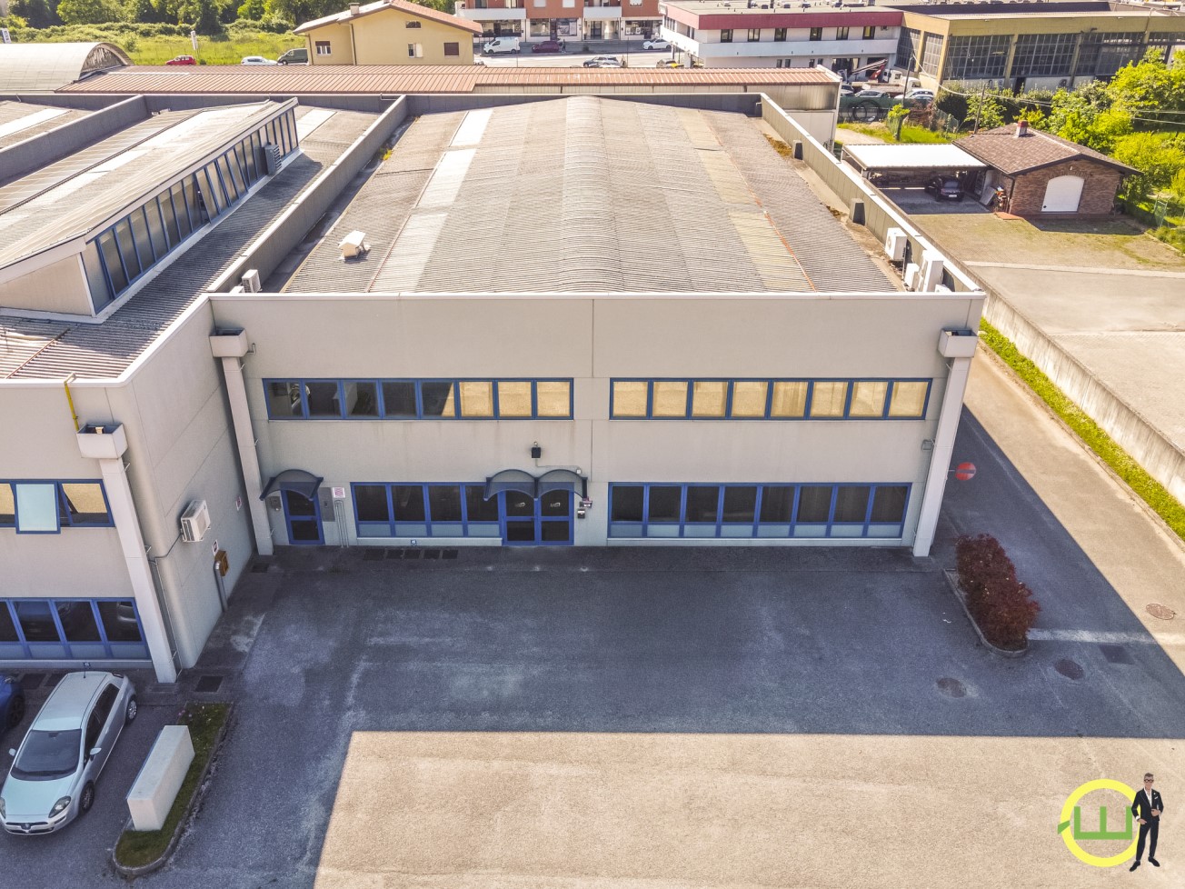 Media numero 29 di CAPANNONE + UFFICI (TRICESIMO)