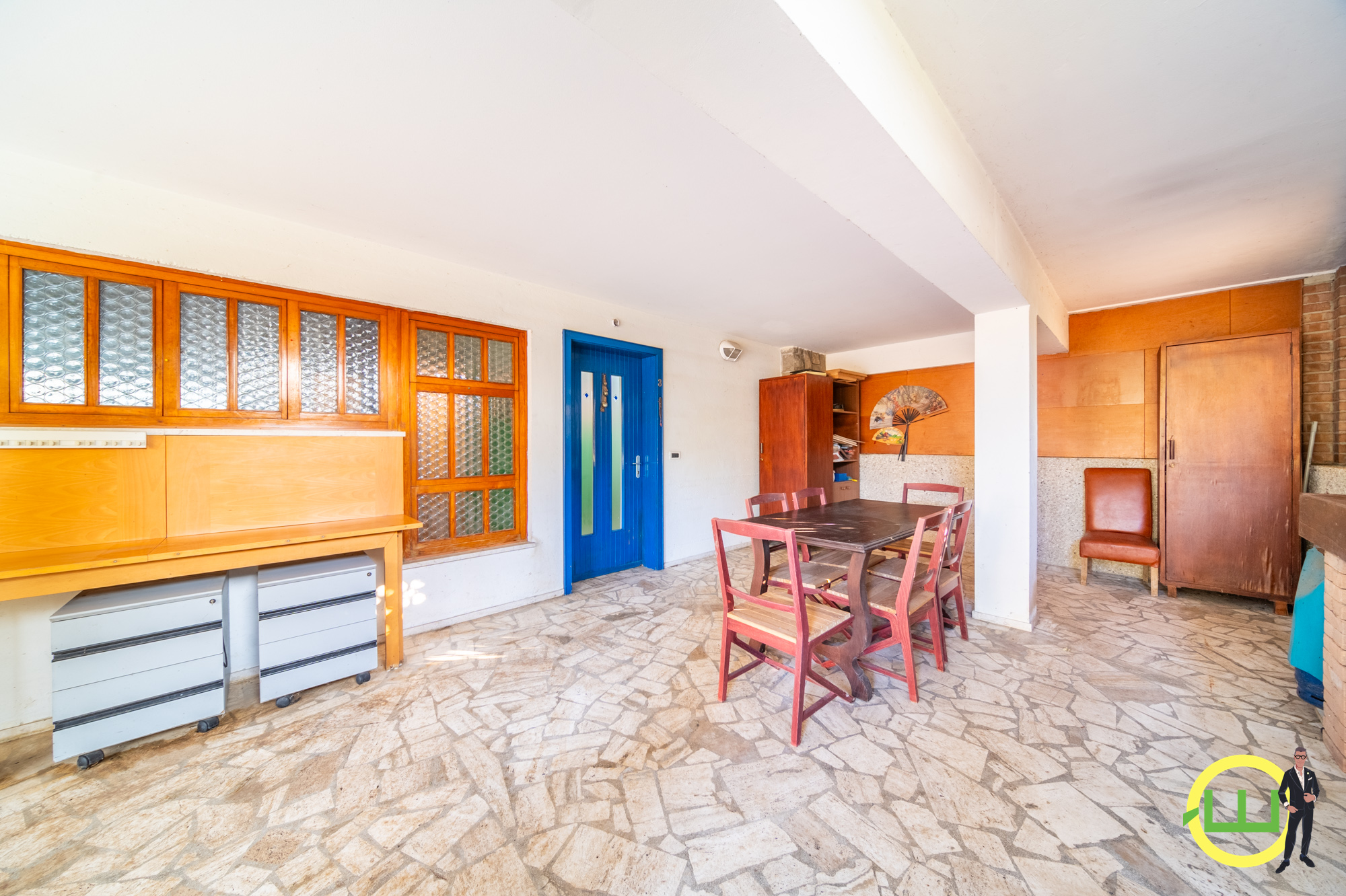Media numero 43 di VILLA SINGOLA IN AFFASCINANTE ZONA RESIDENZIALE A MANZANO