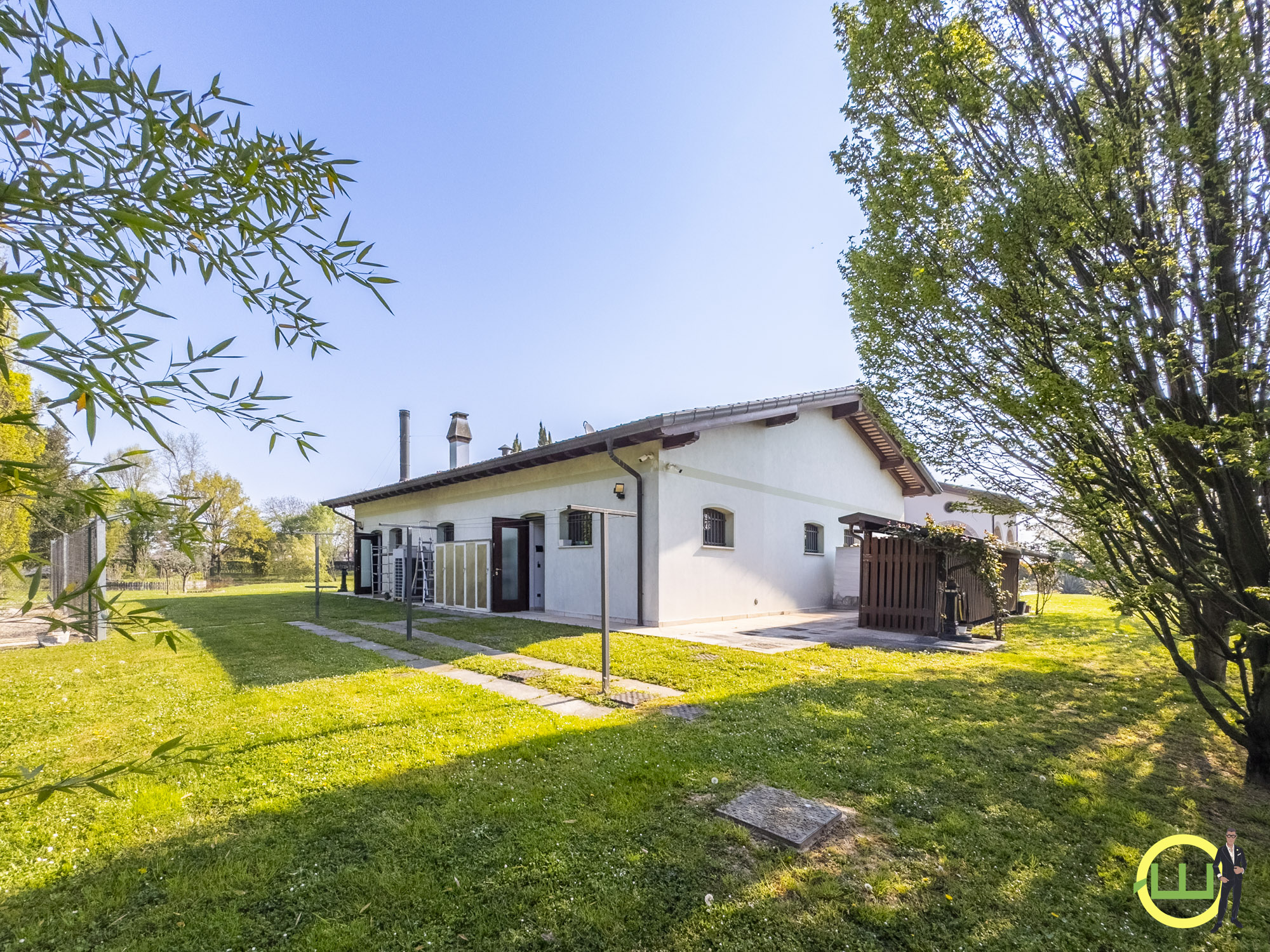 Media numero 98 di MERAVIGLIOSA VILLA CON DEPANDANCE A PORTOGRUARO