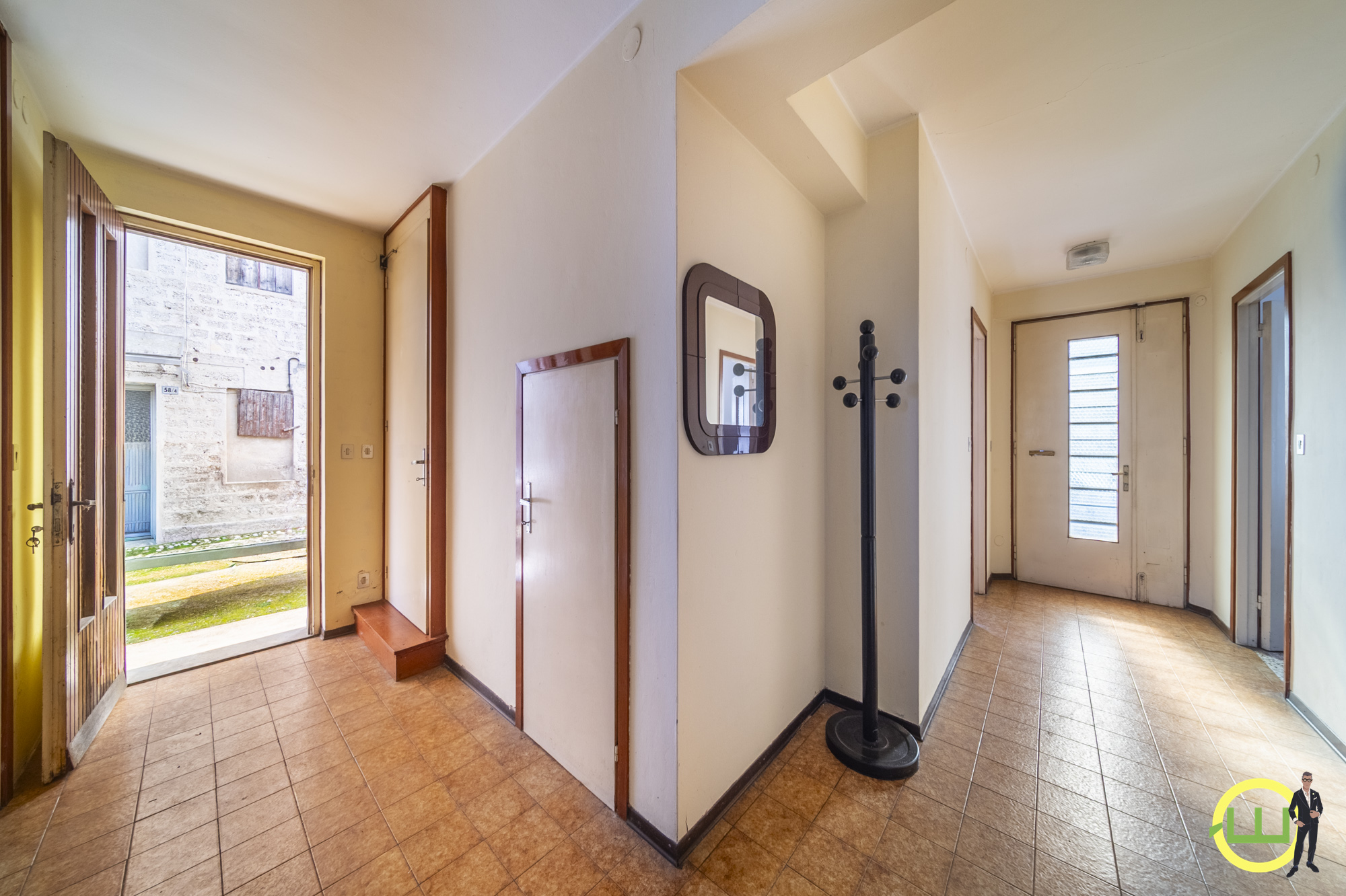 Media numero 13 di  TIPICA CASA INDIPENDENTE ANNI 60 A BERTIOLO