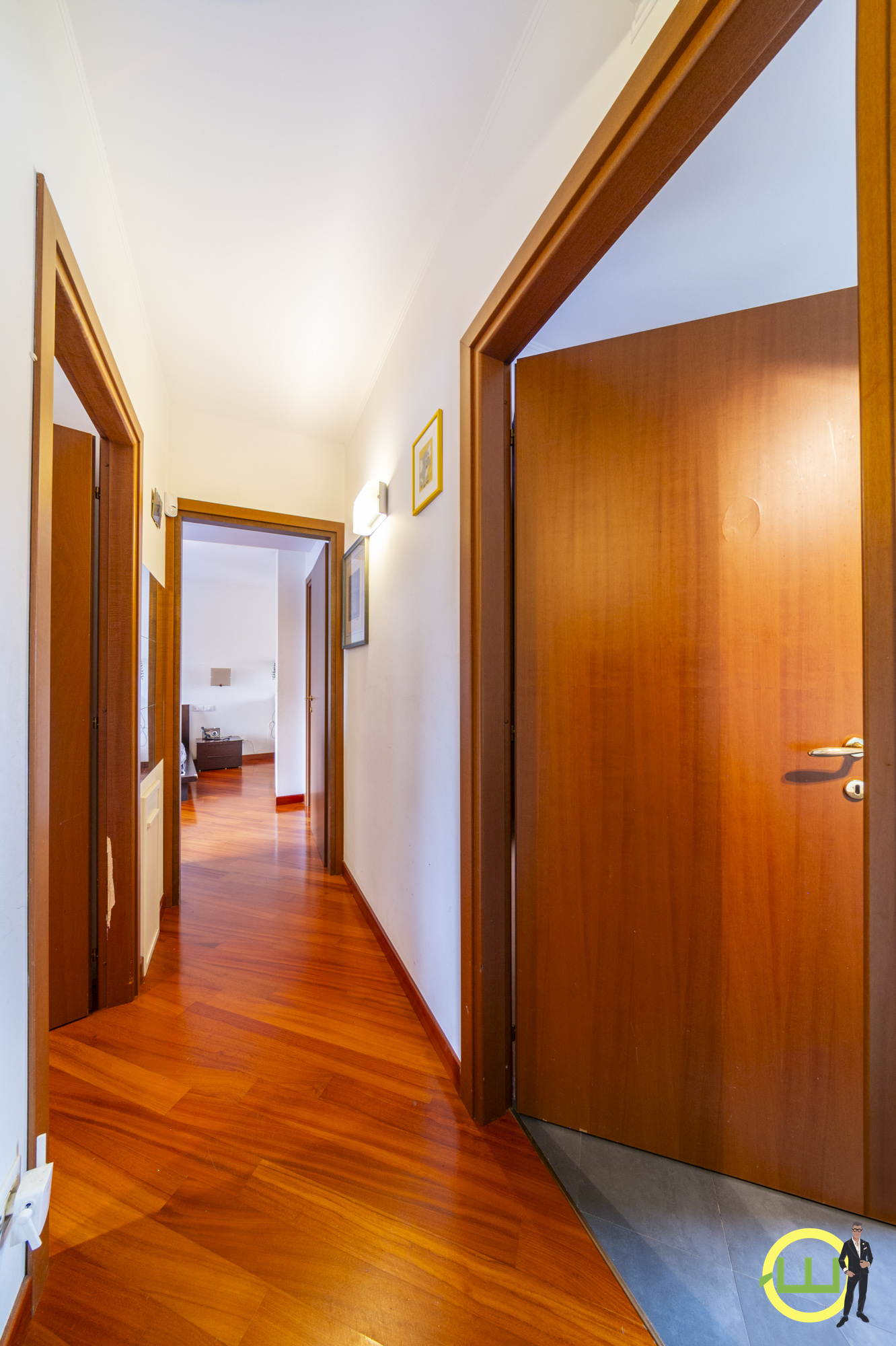 Media numero 9 di APPARTAMENTI IN PRESTIGIOSA VILLA ZONA CENTRALISSIMA