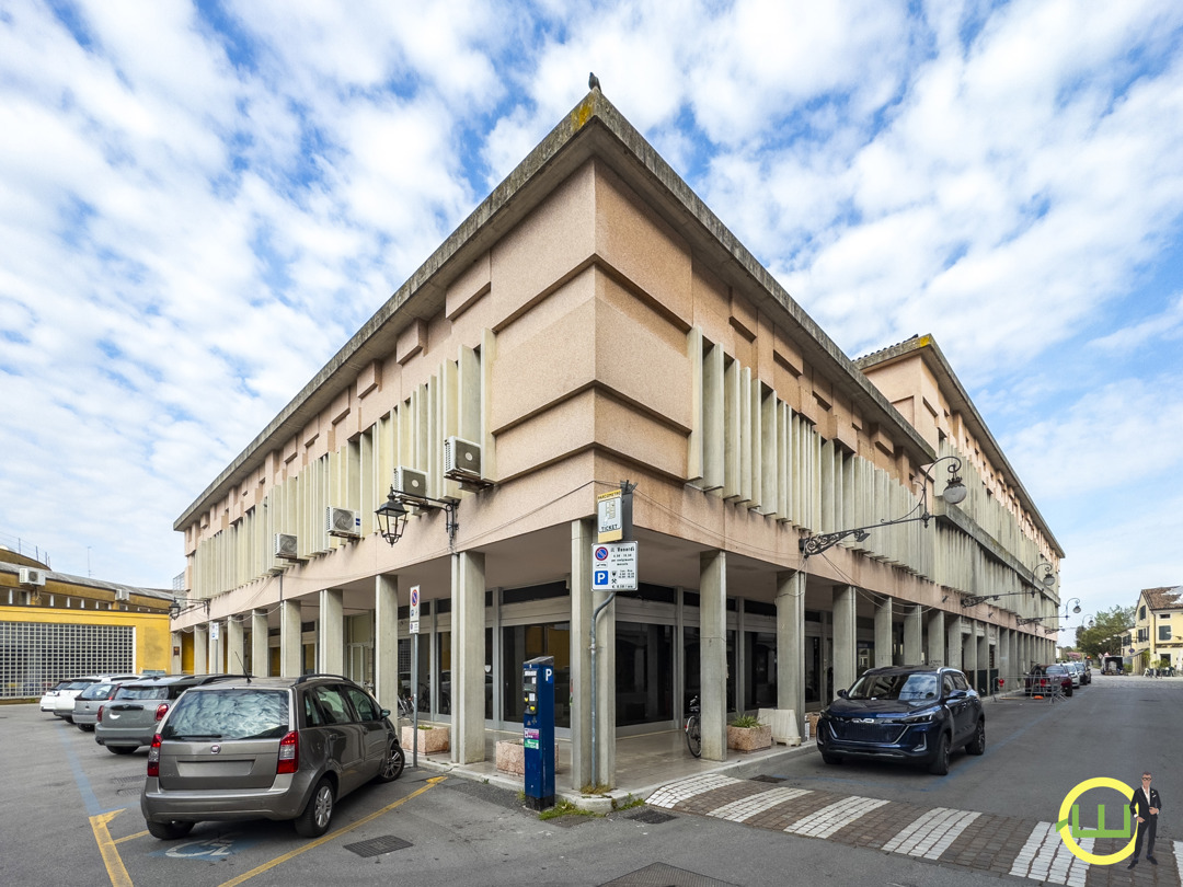 Immagine di NEGOZIO CENTRALISSIMO SAN VITO AL TAGLIAMENTO